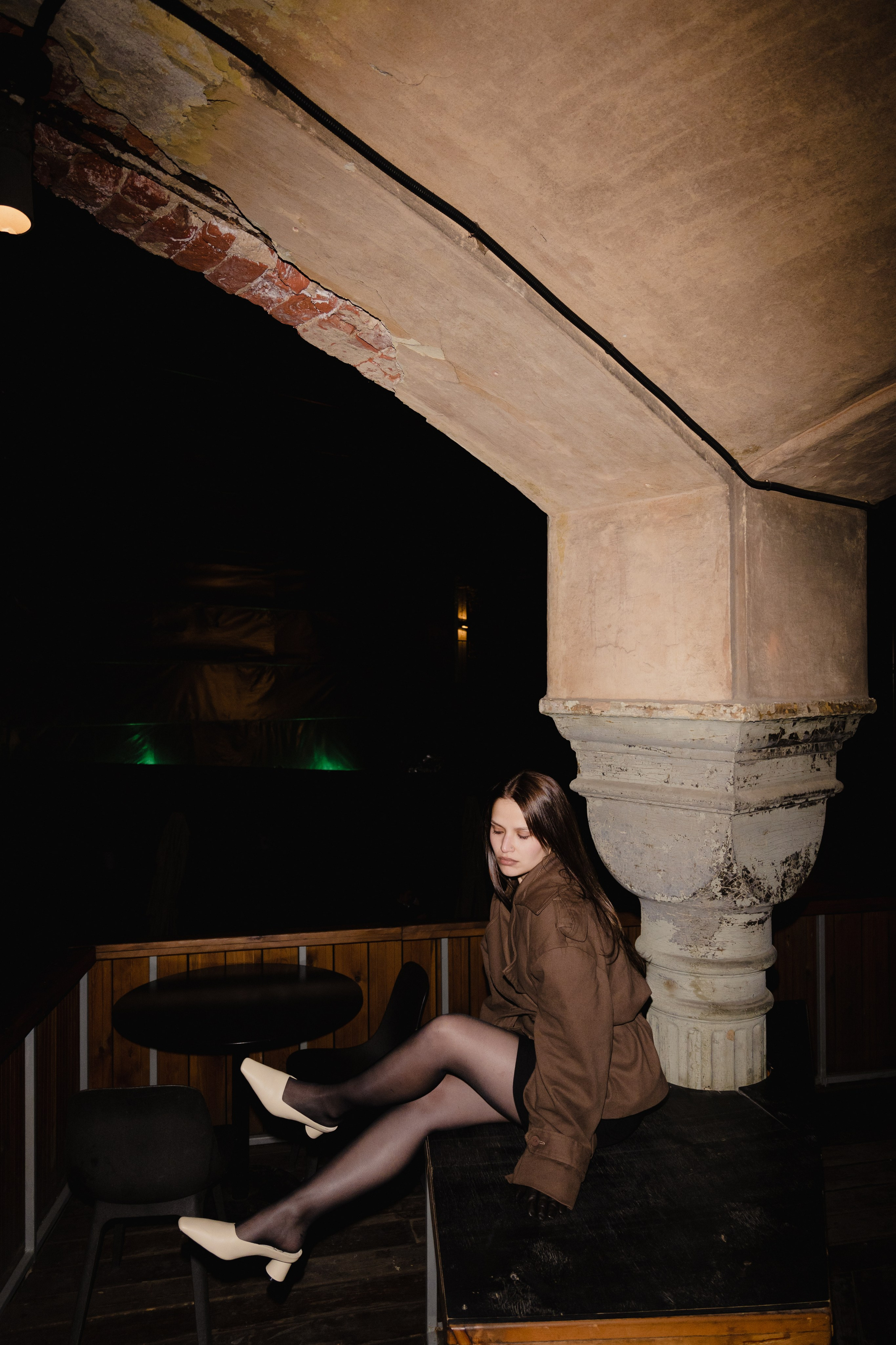 Фотосессия со вспышкой в пространстве Третье место в Питере. Портретный и репортажный фотограф в Санкт-Петербурге | Валерия Кайряк