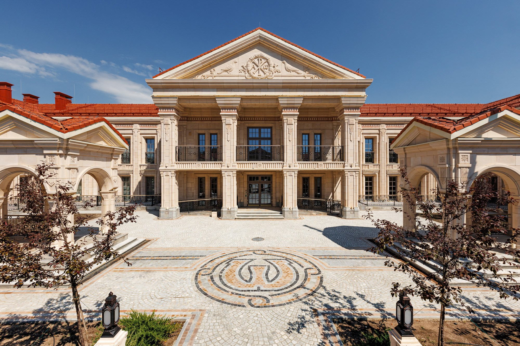 Новый Херсонес в Севастополе, гранитная облицовка Росгранит. Свадебный фотограф, фотосъемка в Крыму, Севастополе, Симферополе, Ялте