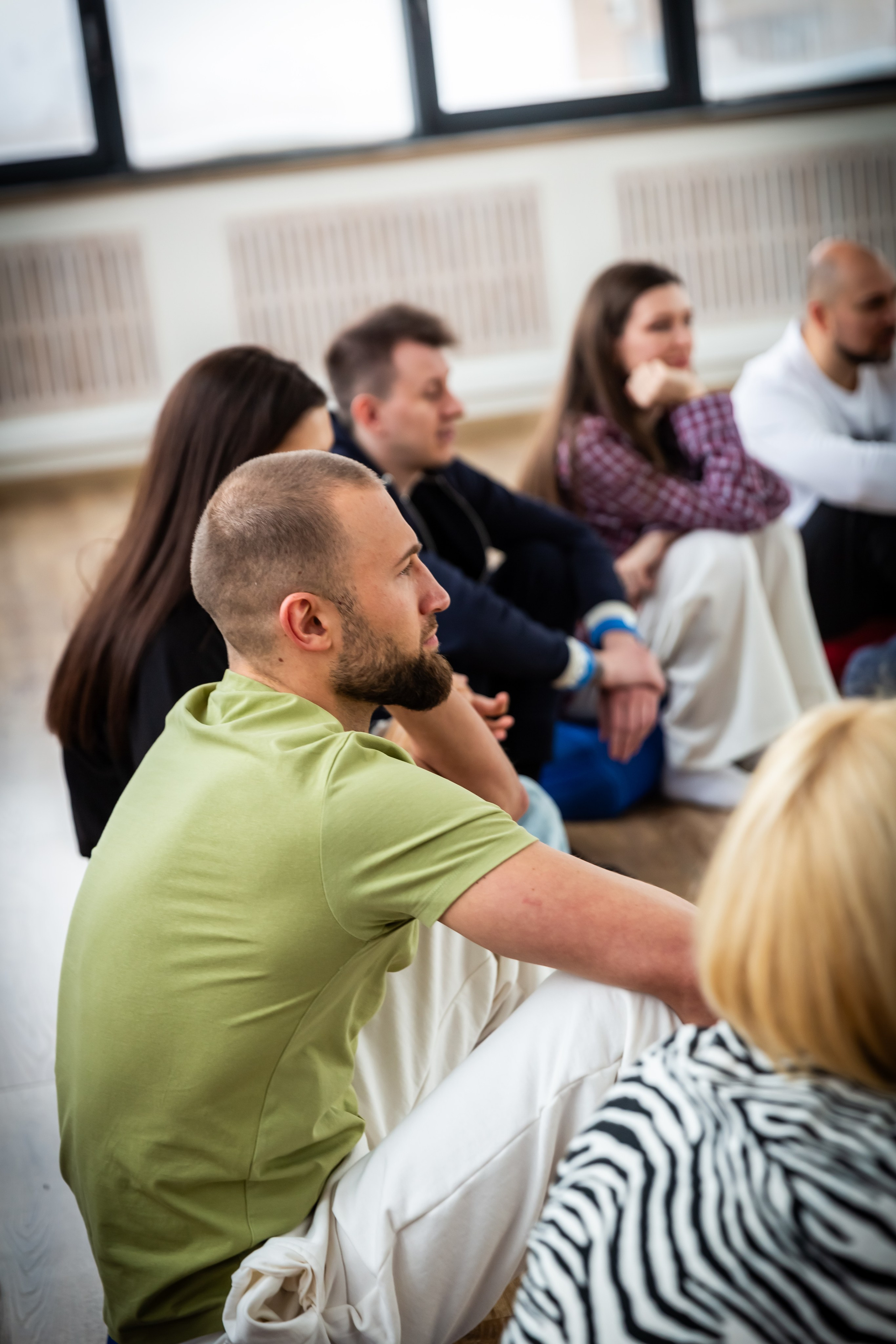 Репортажная съемка тренинга Кирилла. Контент фотограф для экспертов в соцсетях Алена Собора Москва