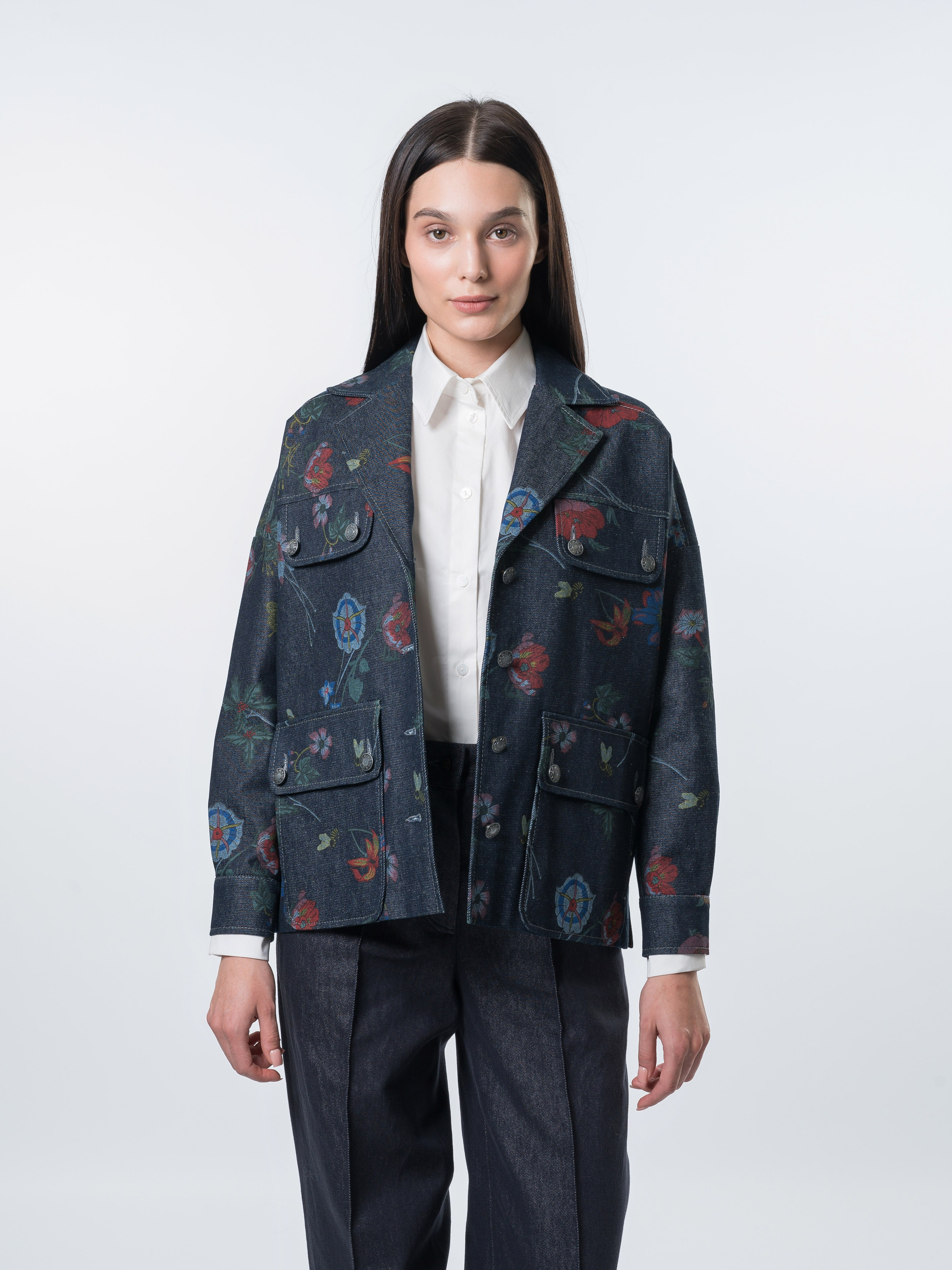 МОДЕЛЬ АЛИСА. Студия рекламной и предметной съемки товаров WELKO Studio