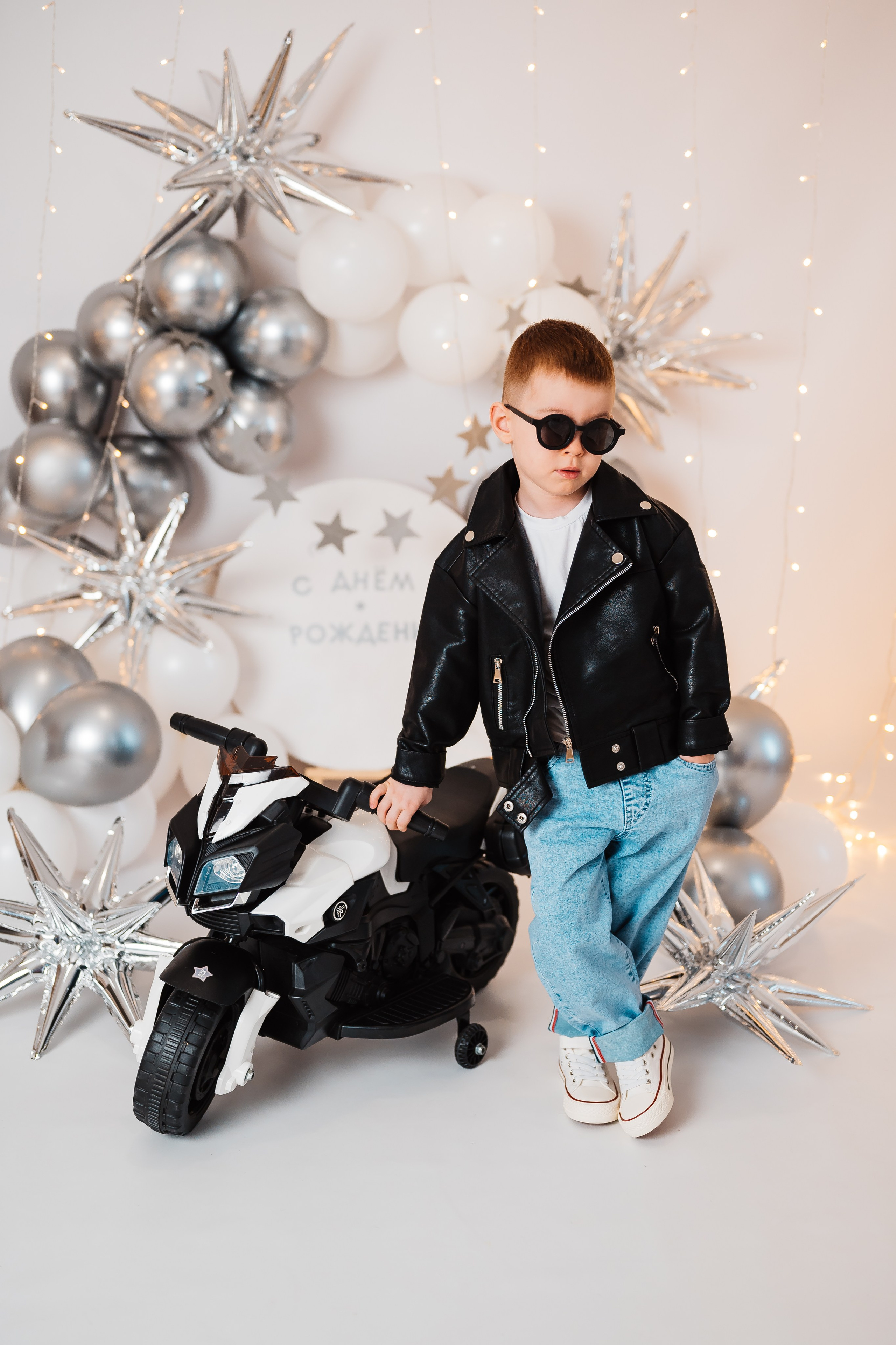 Именинник. Детский и семейный фотограф в Красноярске. Фотосессии новорожденных малышей до 1 месяца