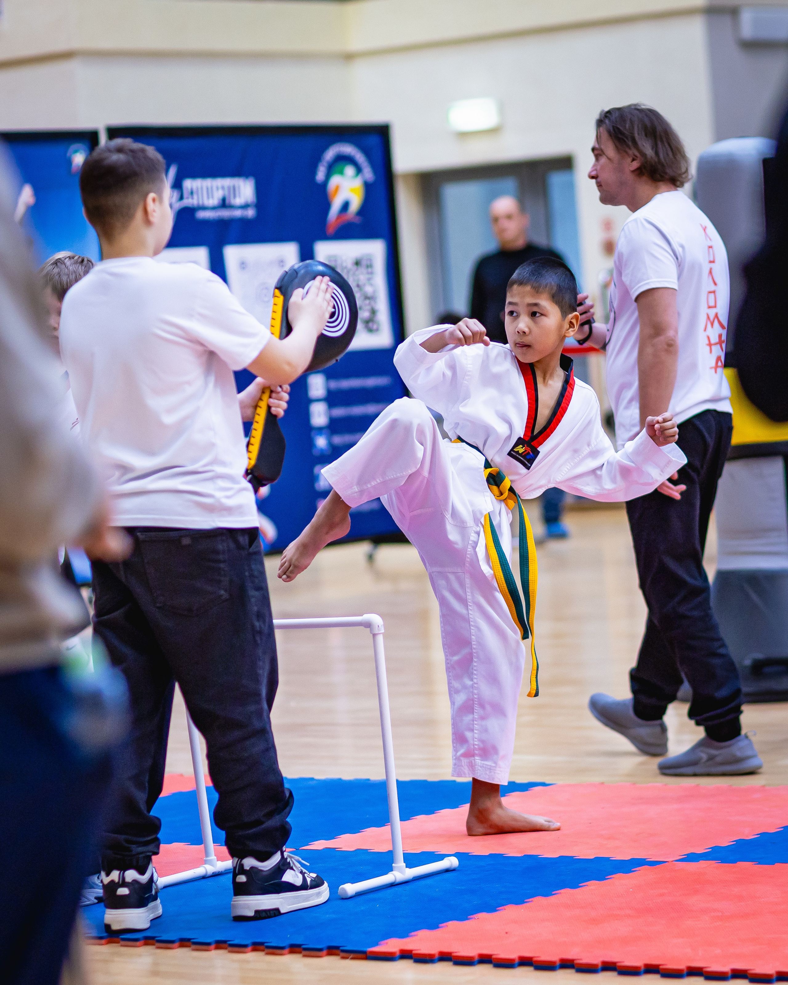 Первенство ВДЮФСОО «ФЕДЕРАЦИЯ ДЕТСКОГО ТХЭКВОНДО РОССИИ» и МОО СПКЕ «ЭРИДАН» по «СИЛОВОМУ МНОГОБОРЬЮ». Спортивный фотограф Максим Серегин