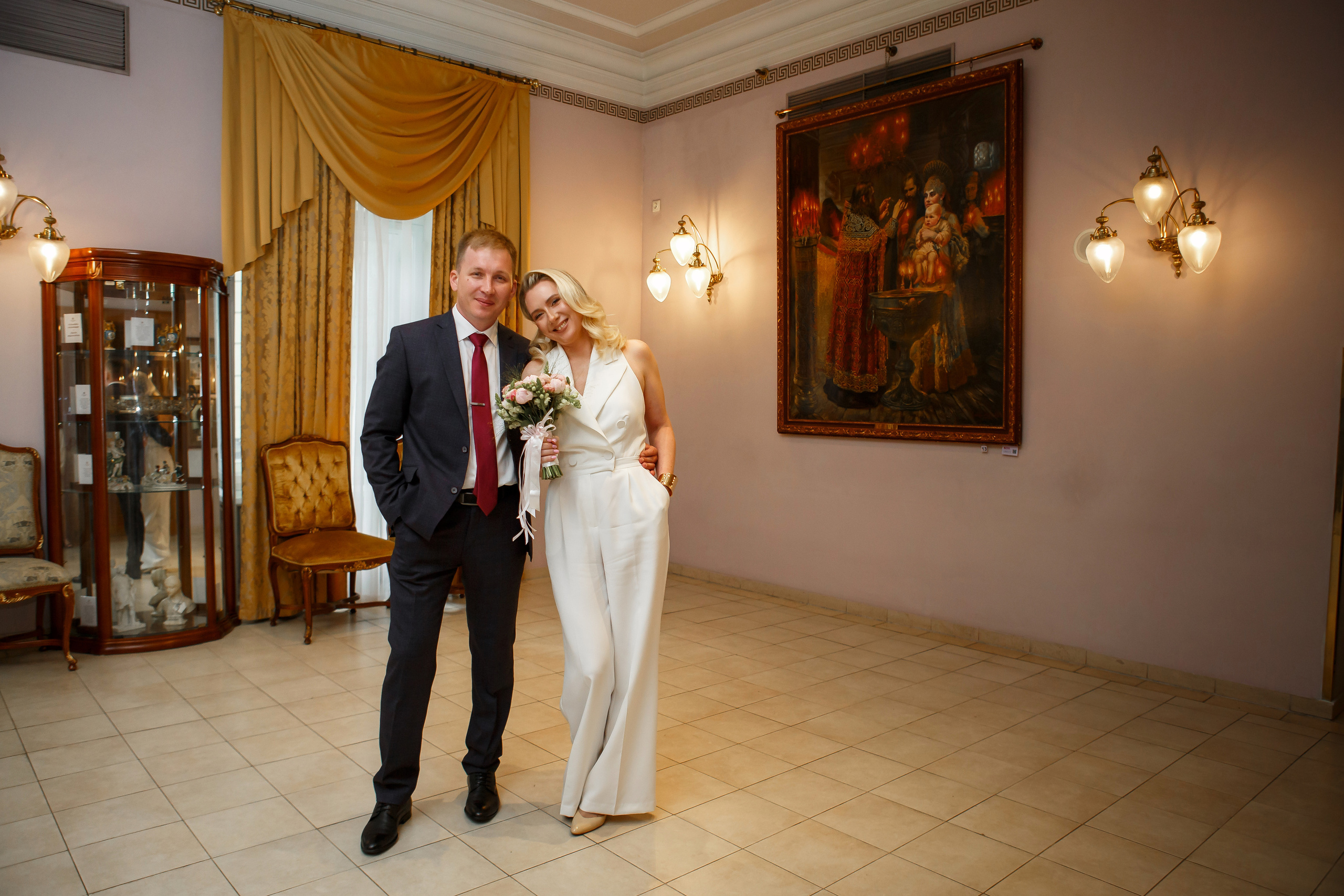 Регистрация брака в Отеле Националь. Фотография в Загсе Националь, Фотосессия в отеле Националь в Москве.