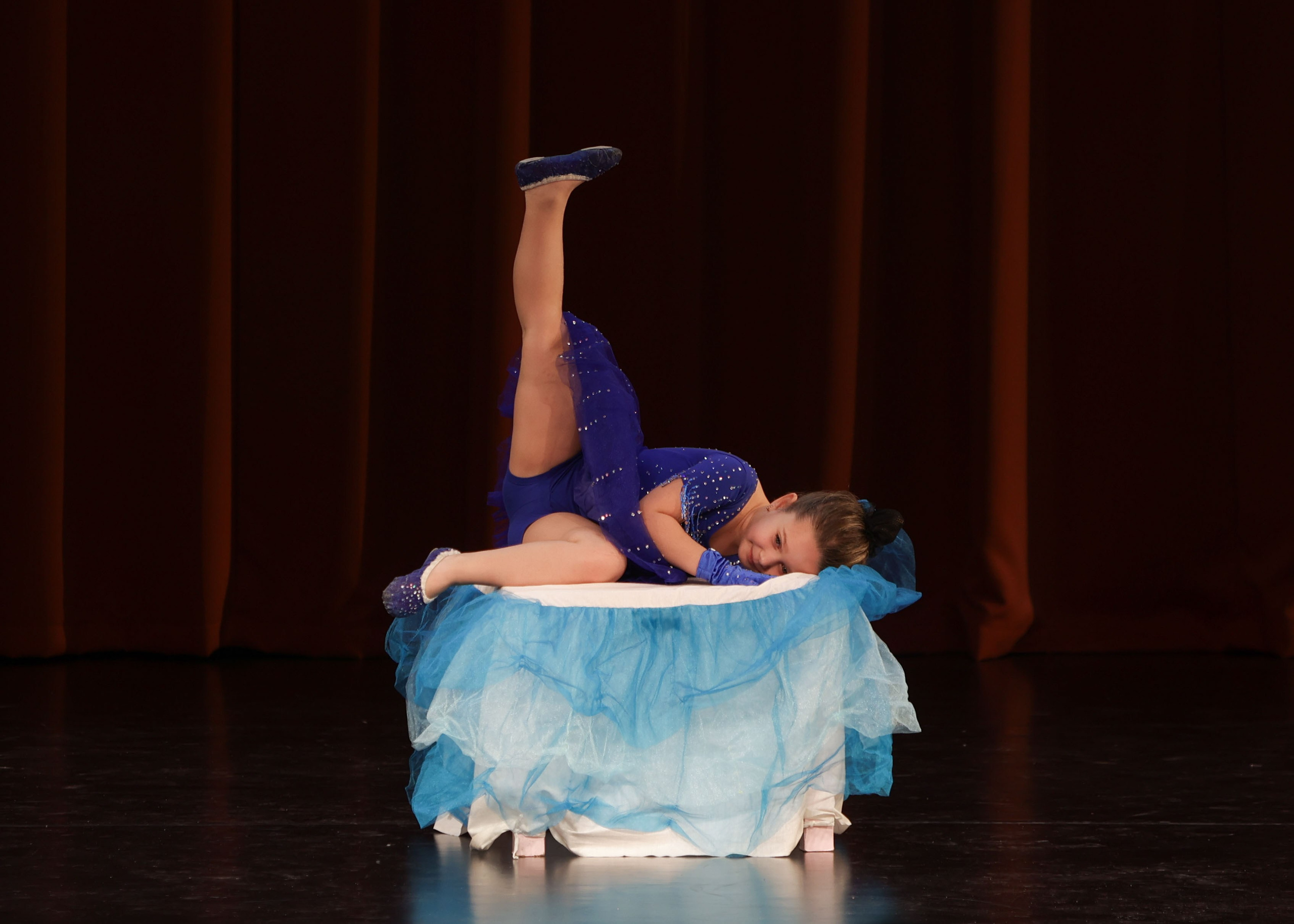 Фестиваль хореографического искусства «КУБОК ЛЕГЕНДЫ — 2025». Выпускные альбомы и школьный фотограф в Подольске, Троицке, Щербинке, Москве и Московской области