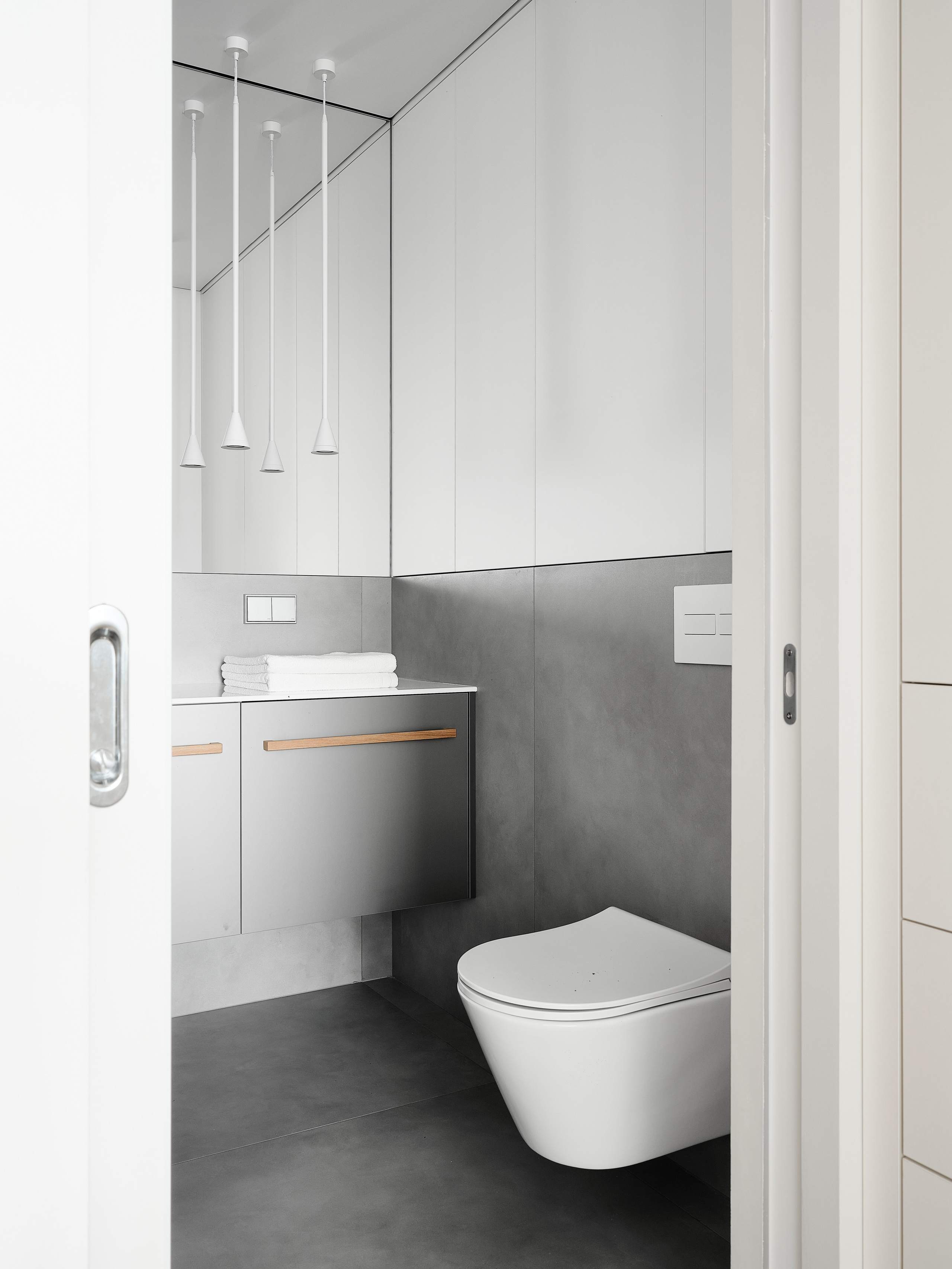 KONTINENTAL APRTM. KWITE INTERIOR. Студия дизайна