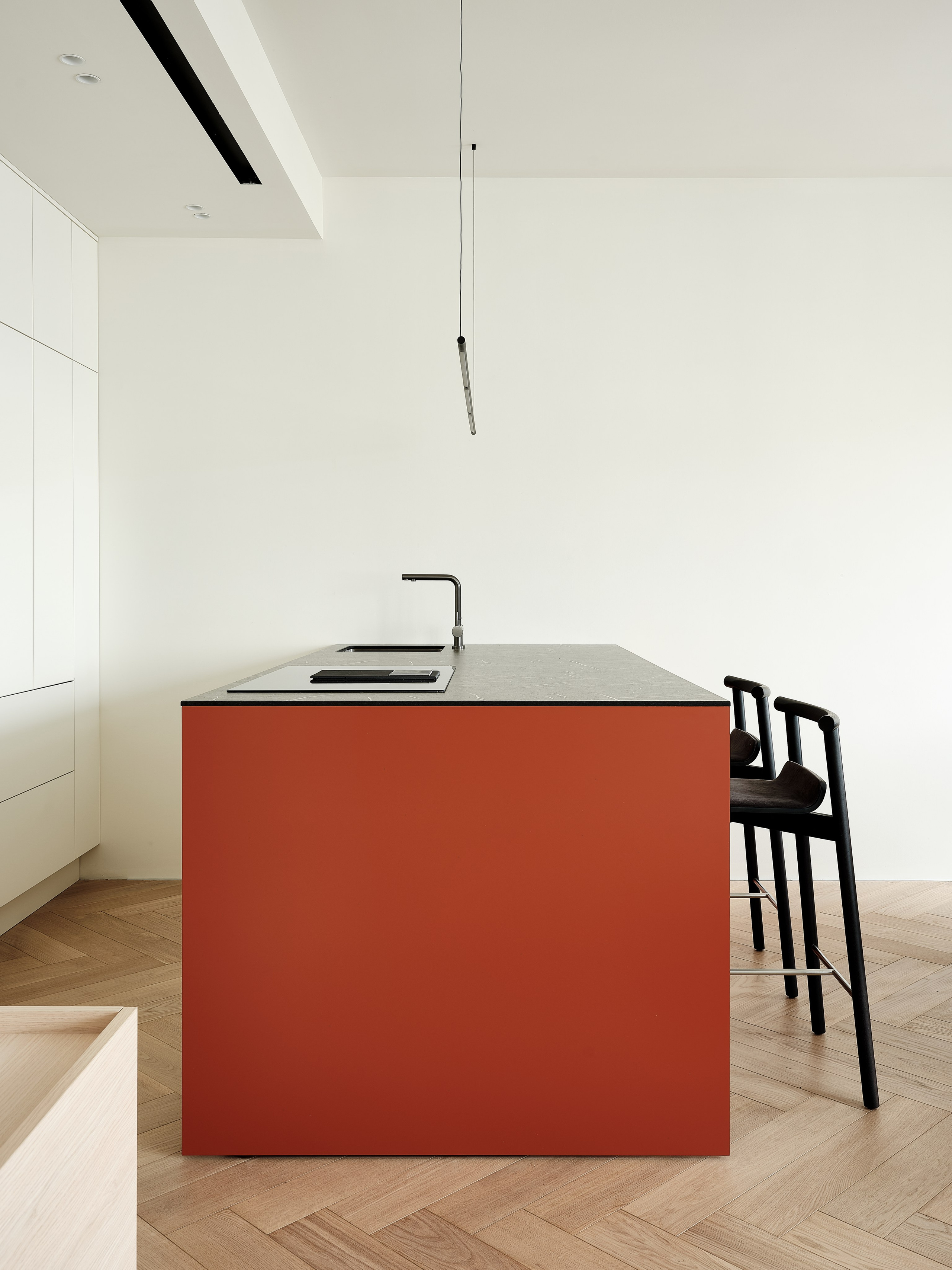 KONTINENTAL APRTM. KWITE INTERIOR. Студия дизайна