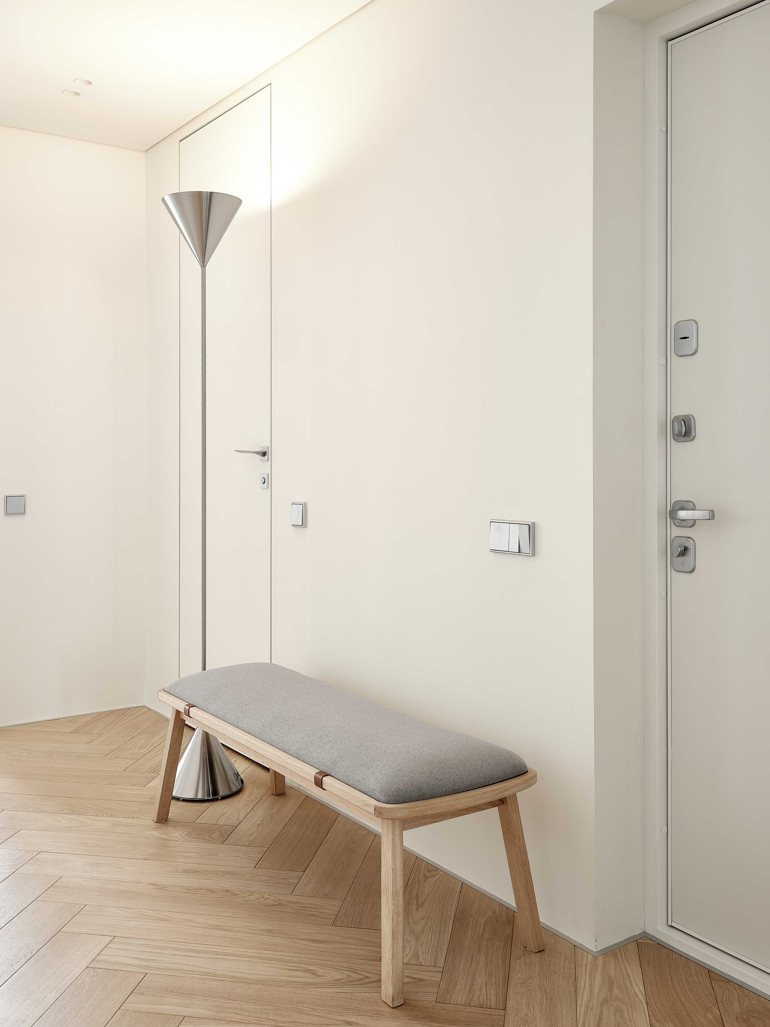 KONTINENTAL APRTM. KWITE INTERIOR. Студия дизайна
