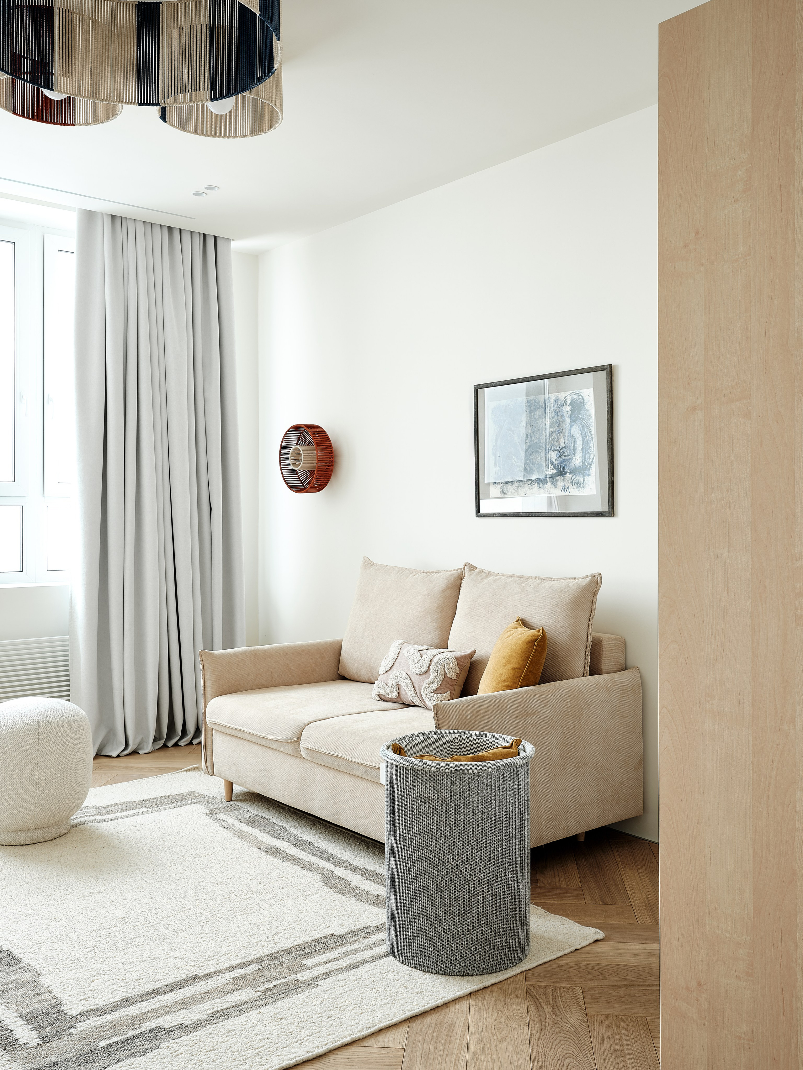 KONTINENTAL APRTM. KWITE INTERIOR. Студия дизайна