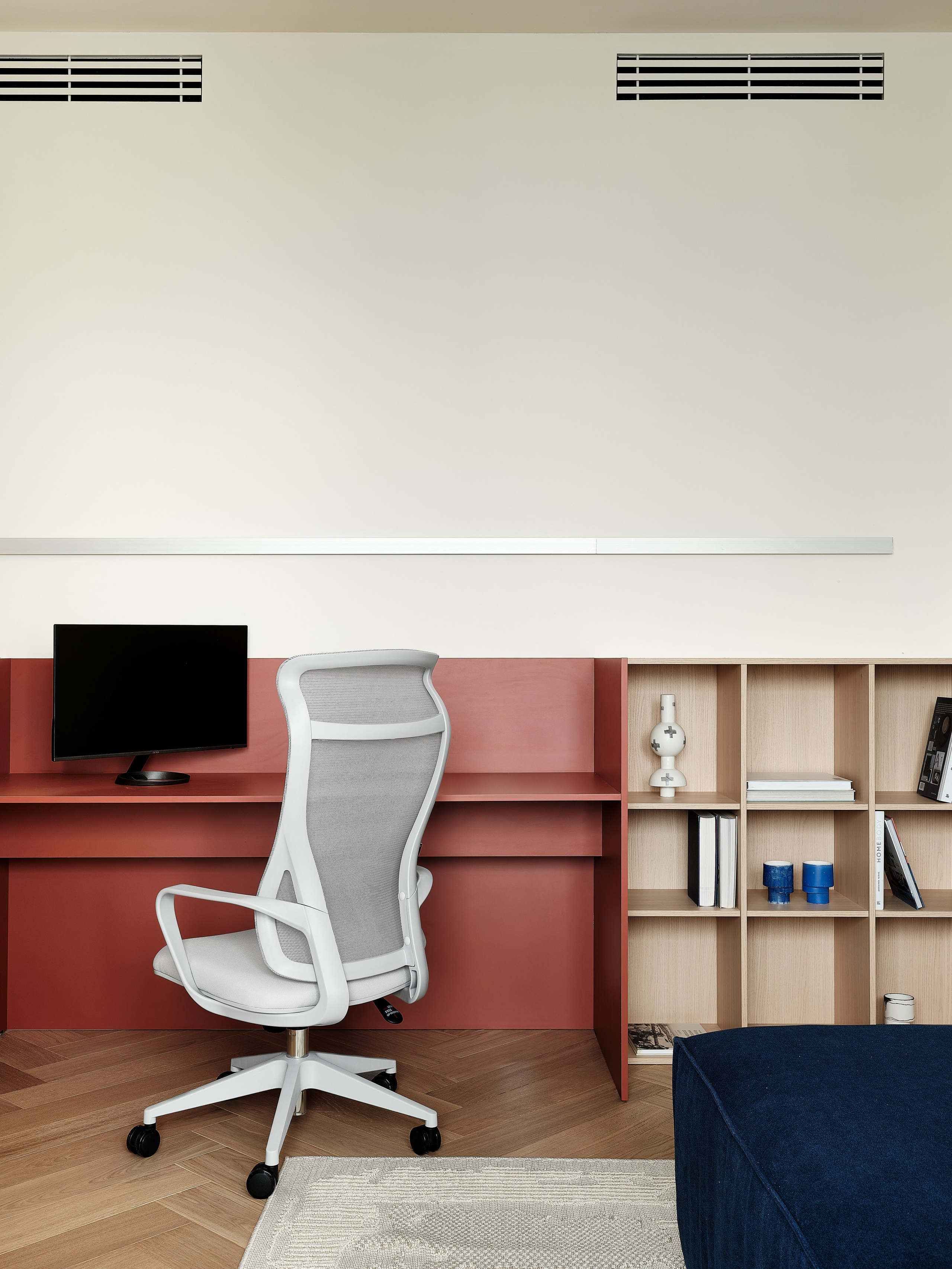 KONTINENTAL APRTM. KWITE INTERIOR. Студия дизайна