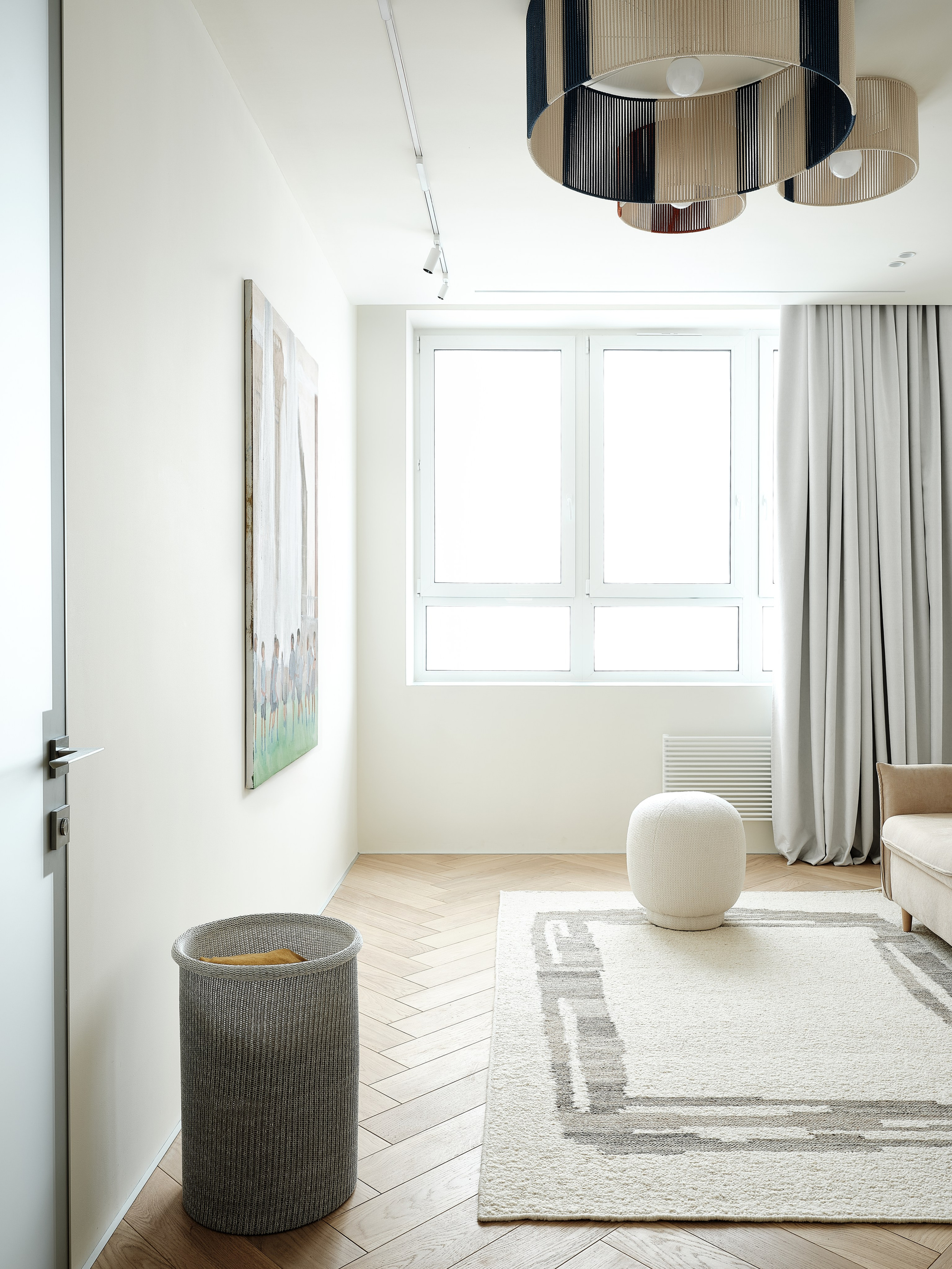 KONTINENTAL APRTM. KWITE INTERIOR. Студия дизайна