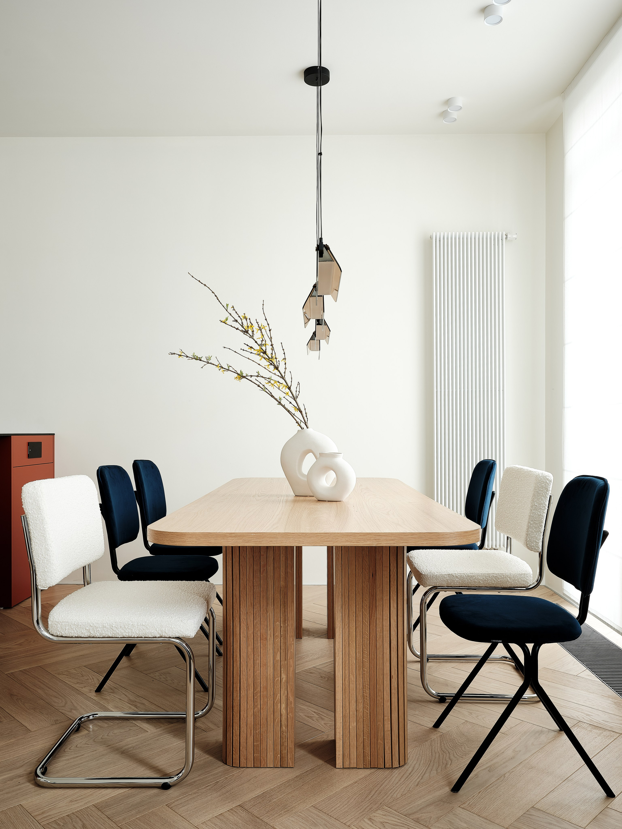 KONTINENTAL APRTM. KWITE INTERIOR. Студия дизайна