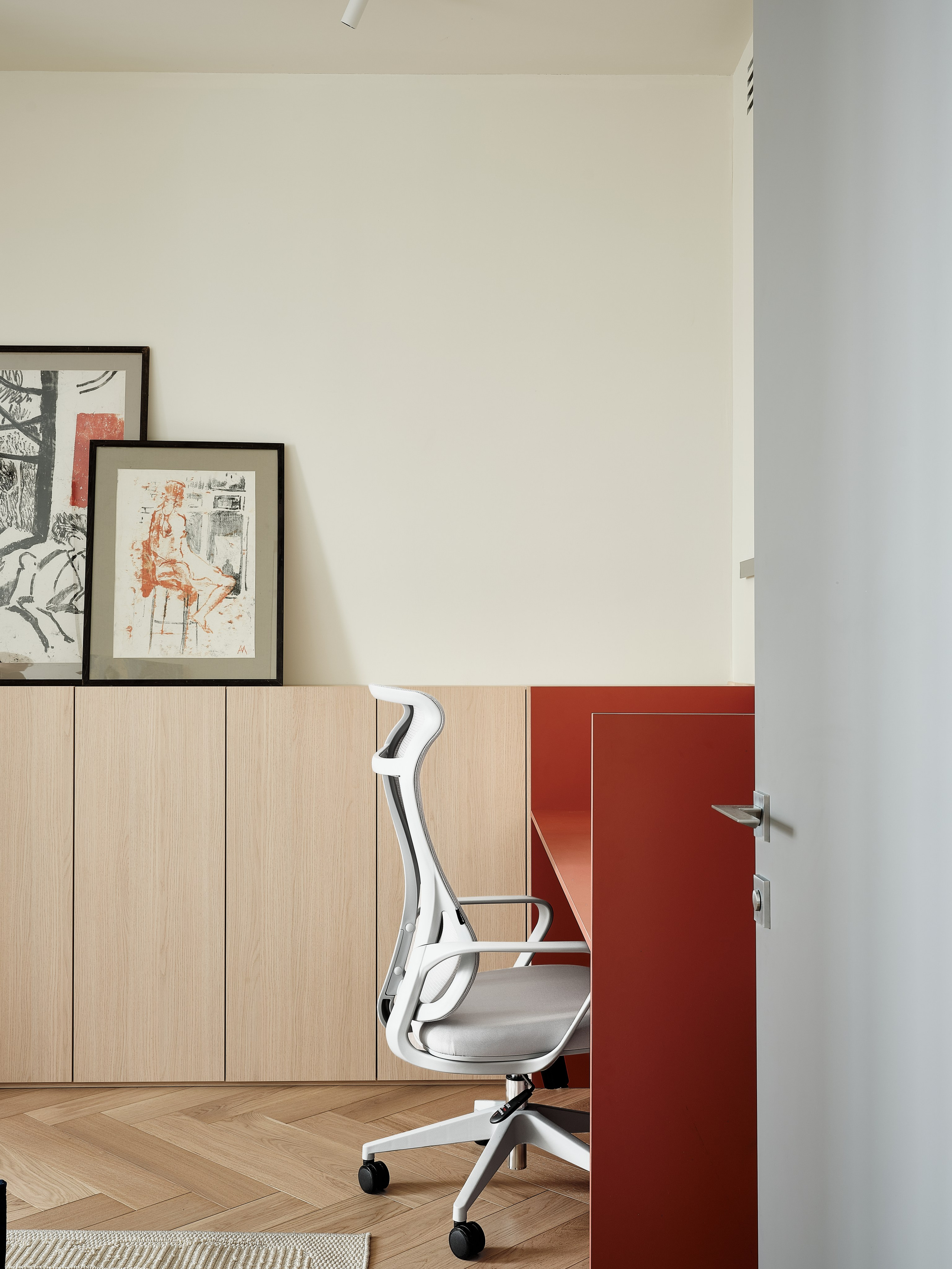 KONTINENTAL APRTM. KWITE INTERIOR. Студия дизайна