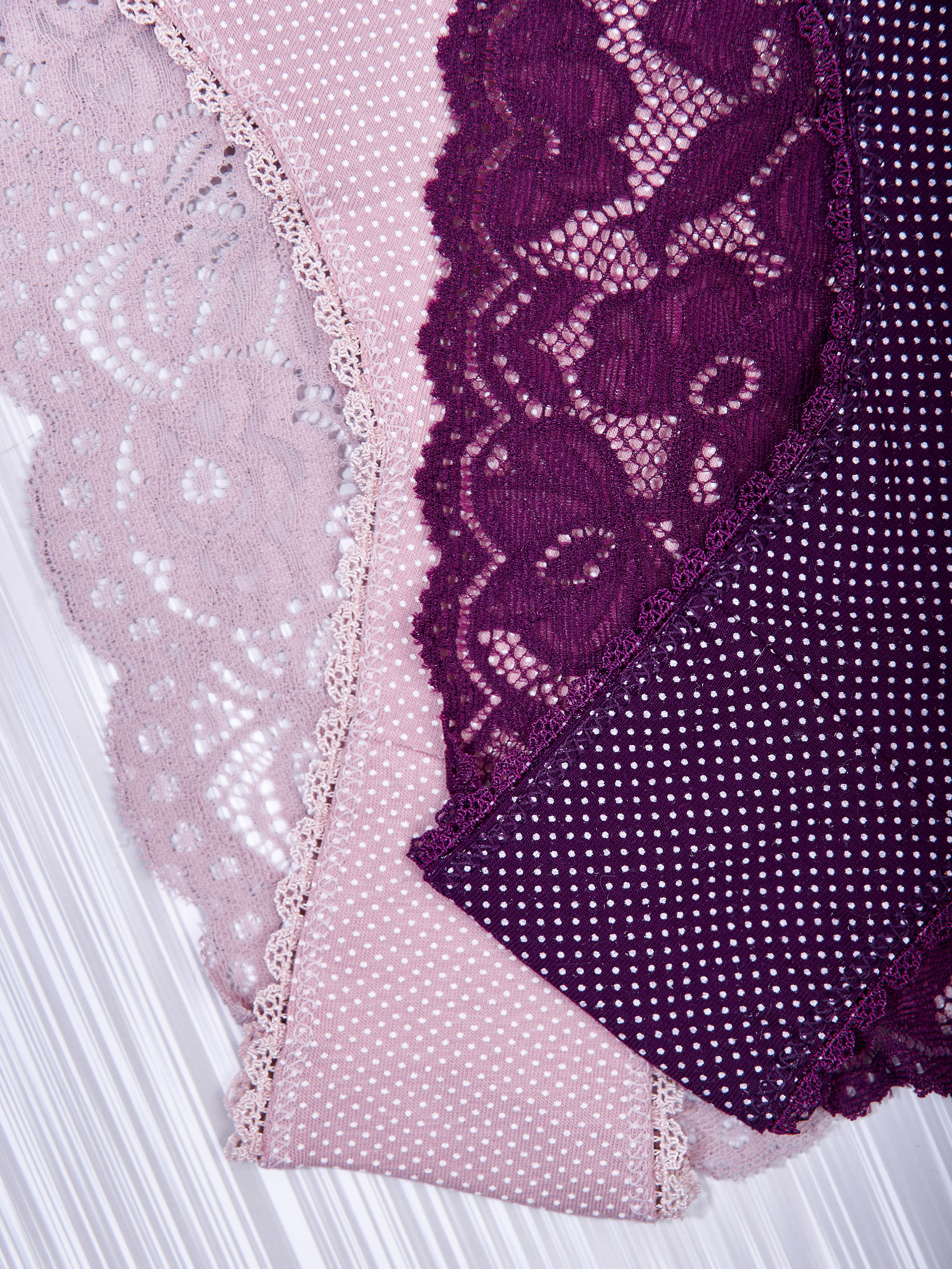 Трусики женские. Контент фотограф для бизнеса и маркет-плейсов