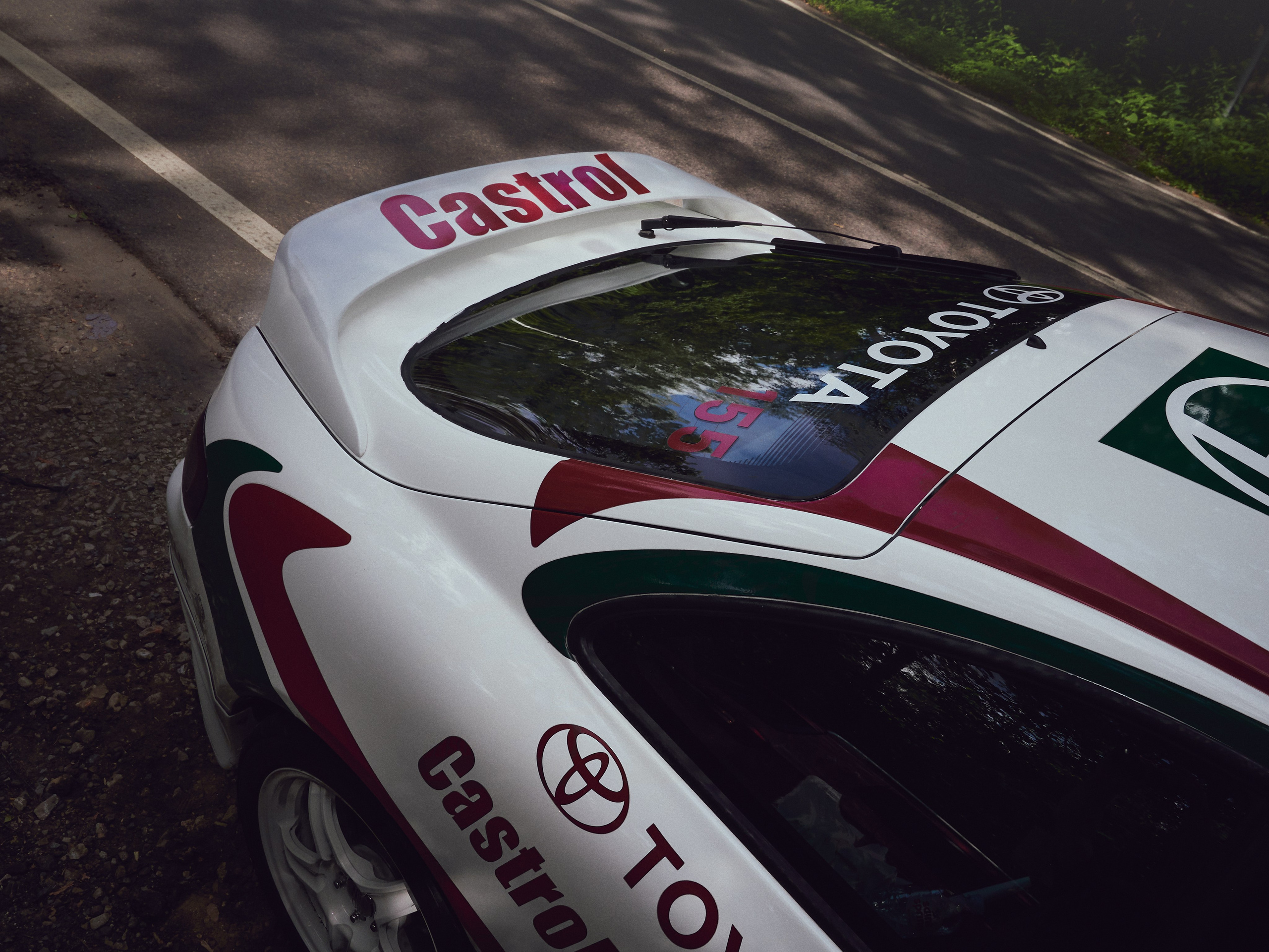 Упражнение с асфальтом. Коммерческий и художественный фотограф в Москве Плоскирев Валерий