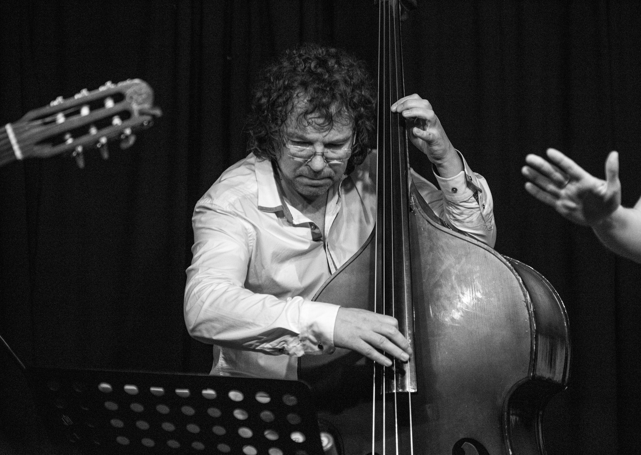 Андрей Иванов - контрабас