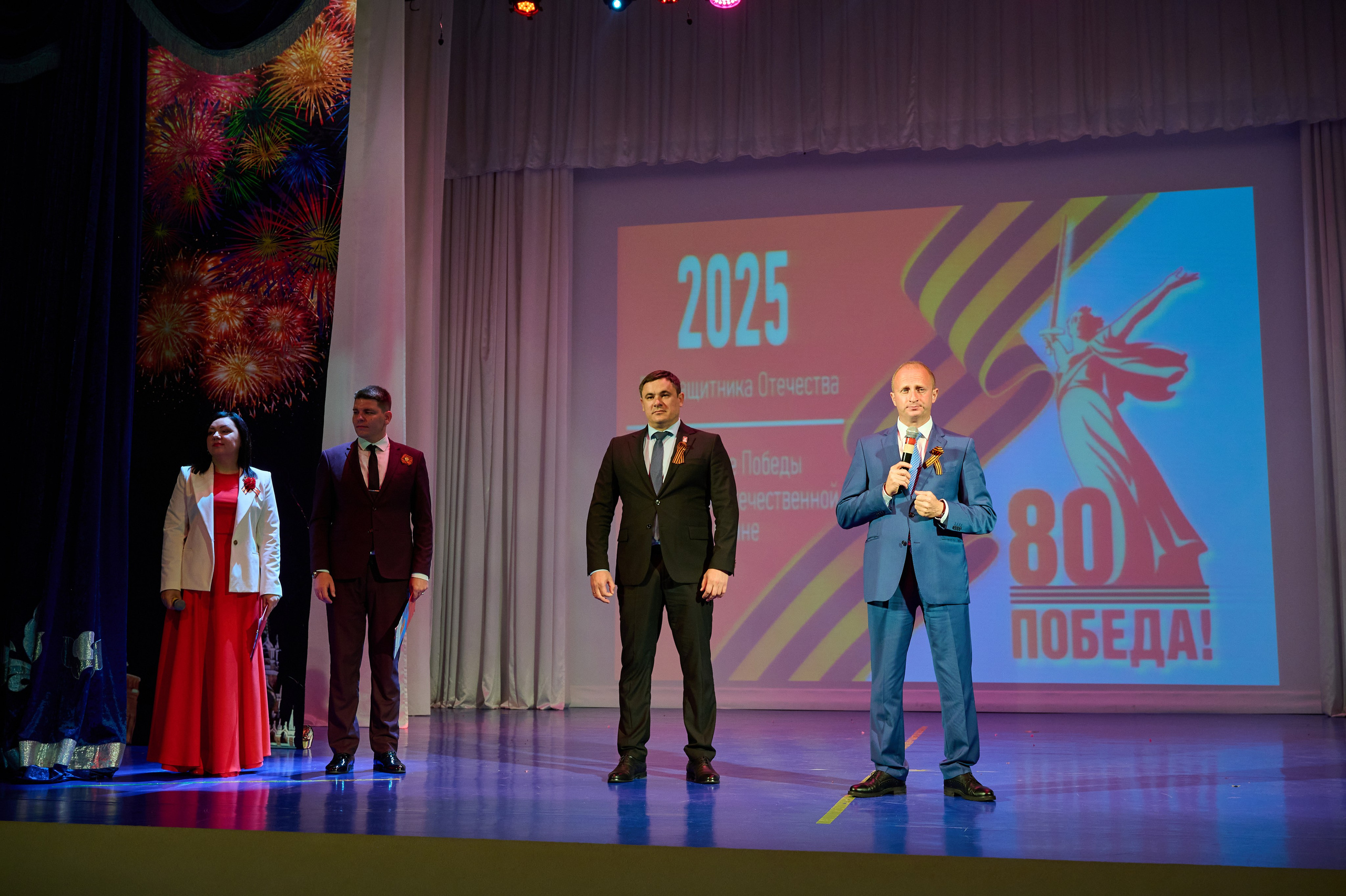 Концерт к 9 мая в с. Марьина Роща. Жизнь курорта Кабардинка в фотографиях