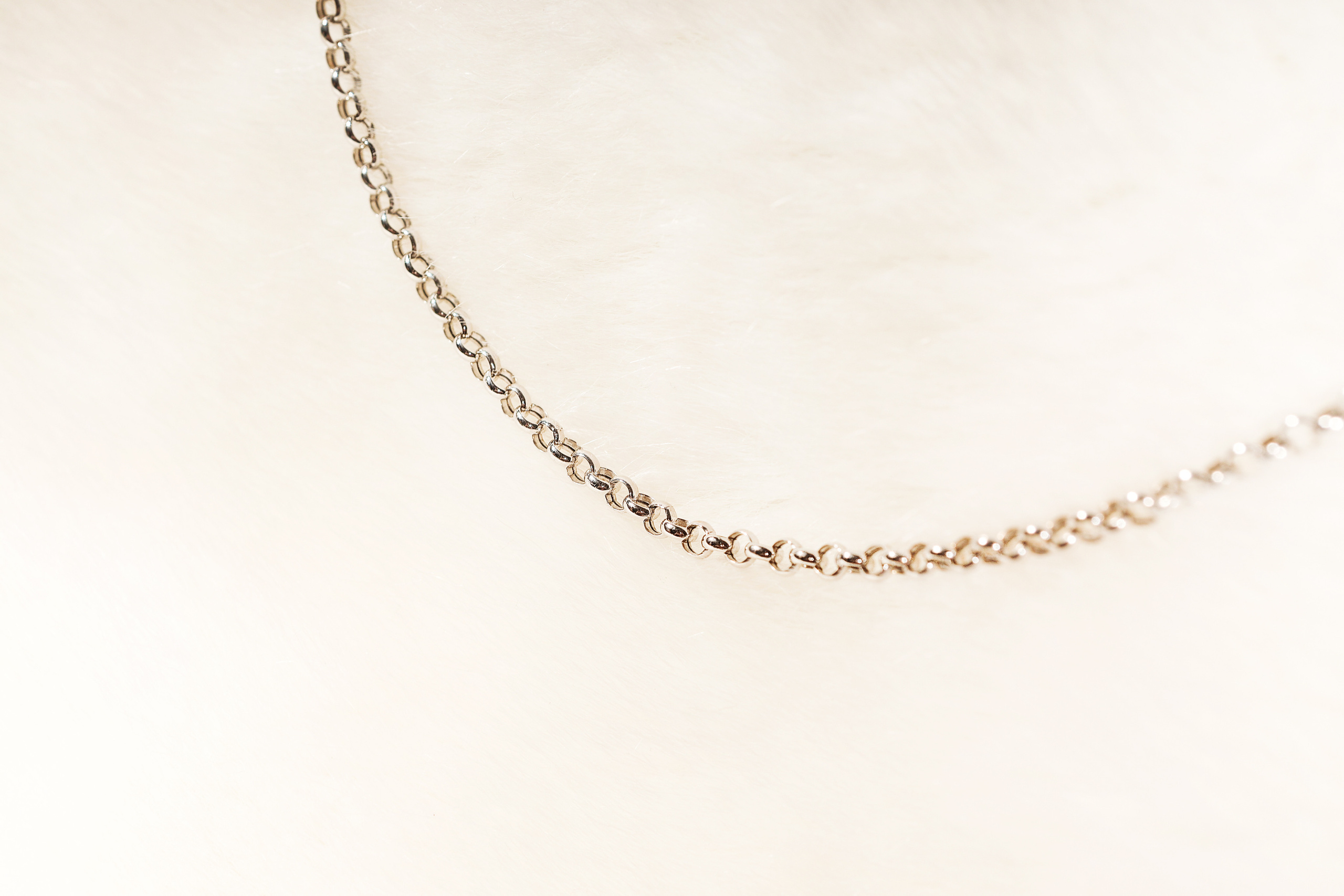 Съёмка бижутерии и ювелирных изделий. Коммерческий фотограф Яна Беличенко Анапа Краснодарский край