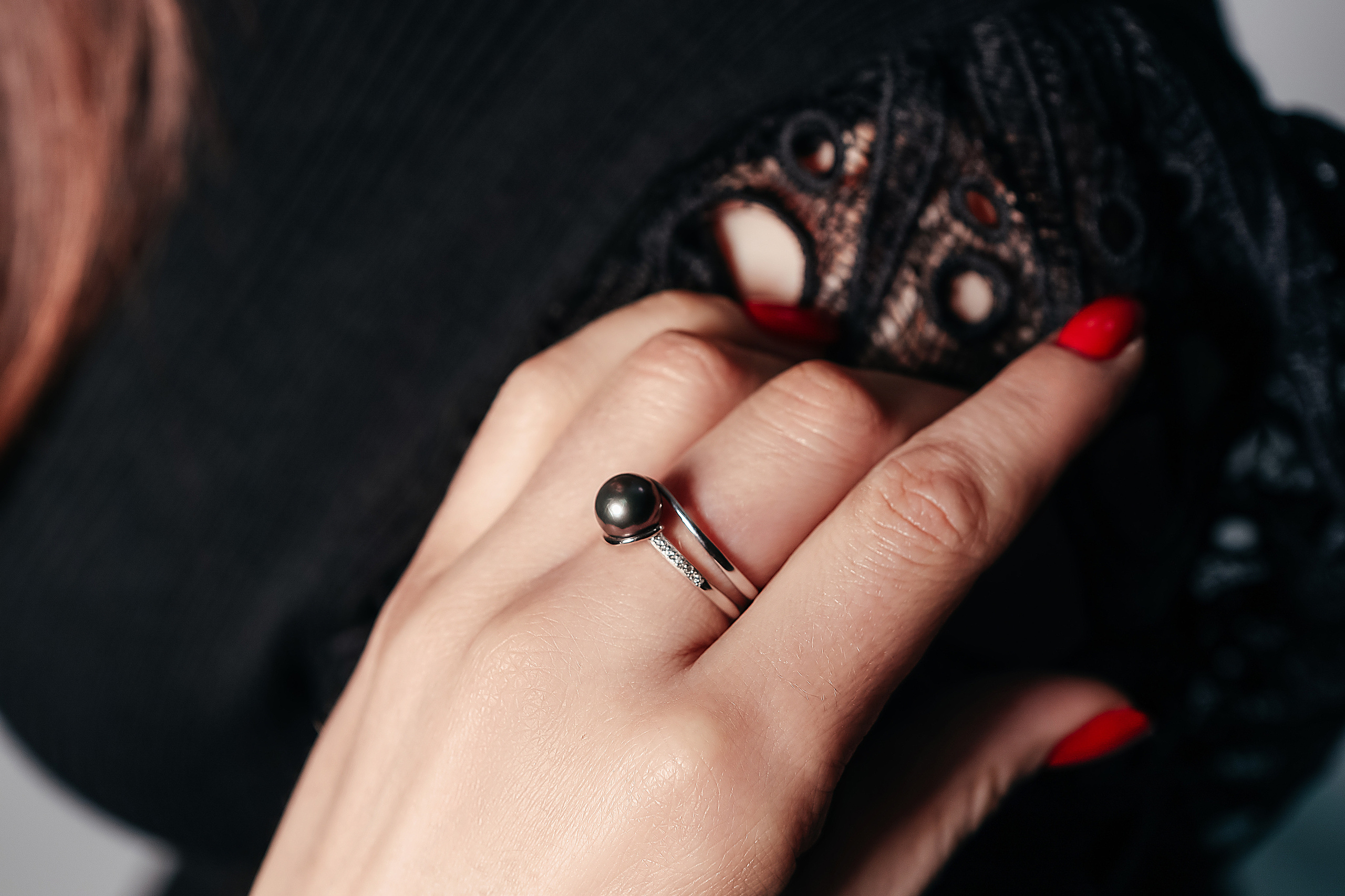 Съёмка бижутерии и ювелирных изделий. Коммерческий фотограф Яна Беличенко Анапа Краснодарский край