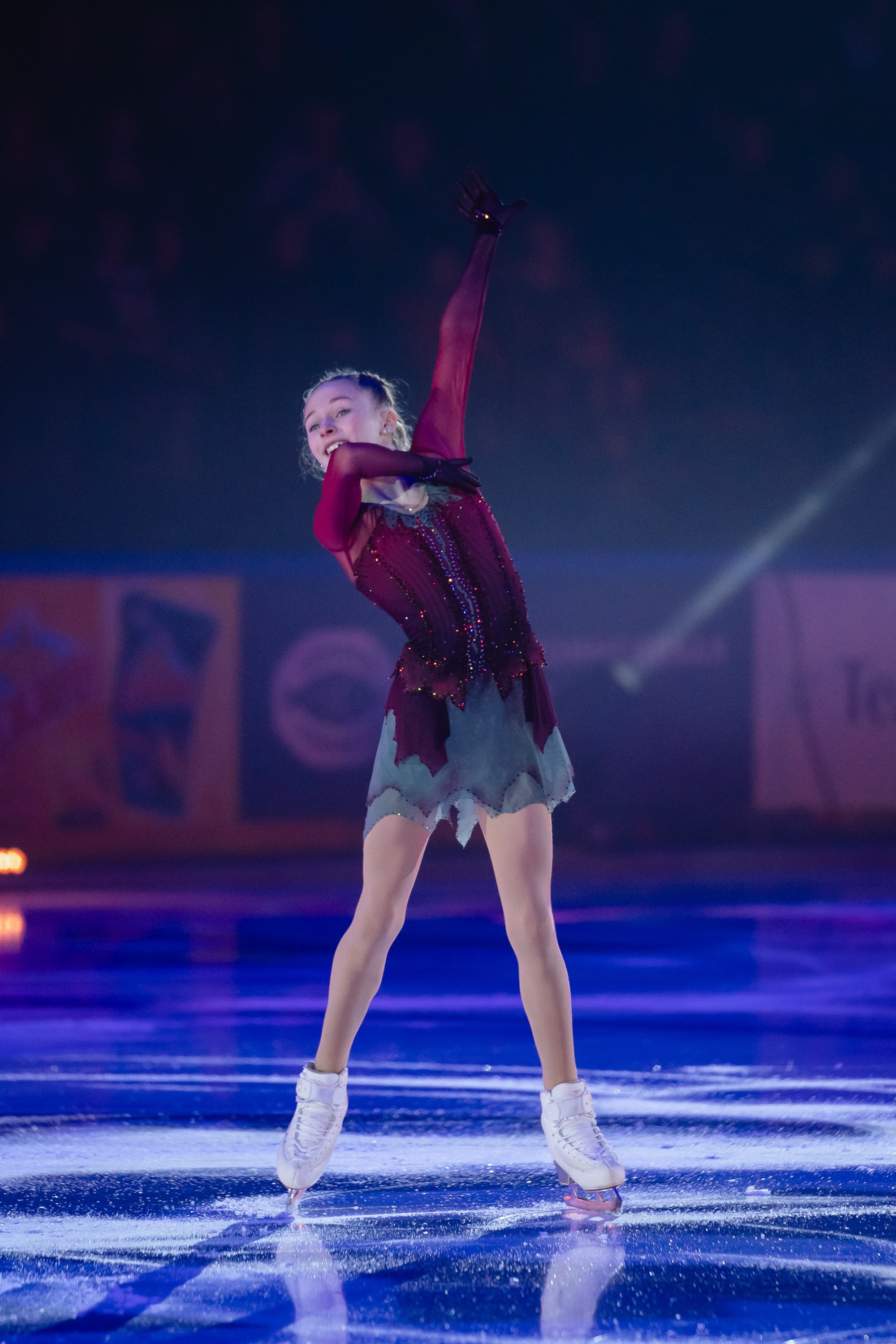 Шоу «Чемпионы на льду» в Новосибирске. Воробьева Ксения — Спортивный и танцевальный фотограф Новосибирск