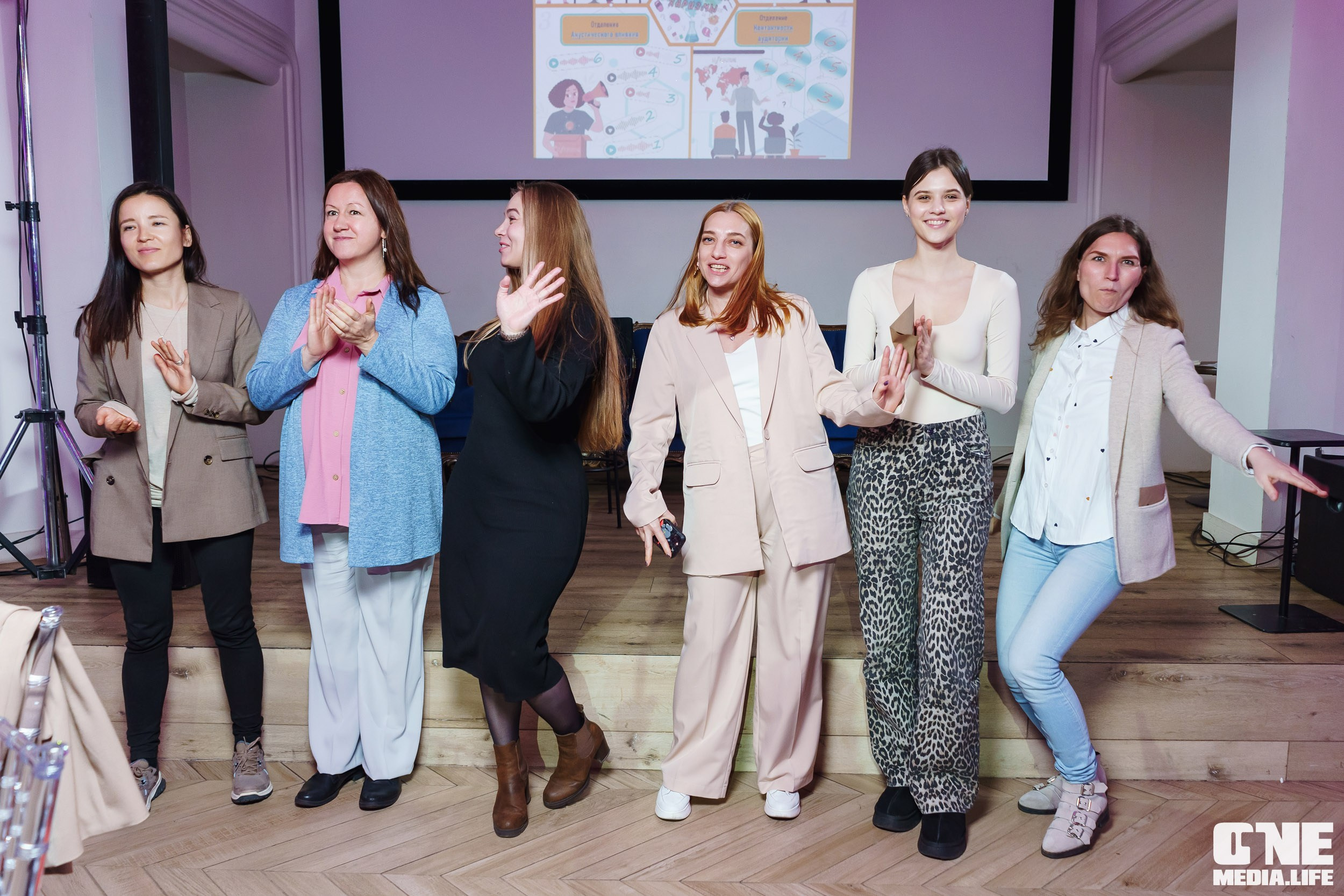 Форум Мой Бизнес — ДЕВИЧНИК. One Media Life: фоторепортажи, фотоотчеты с мероприятий и заведений