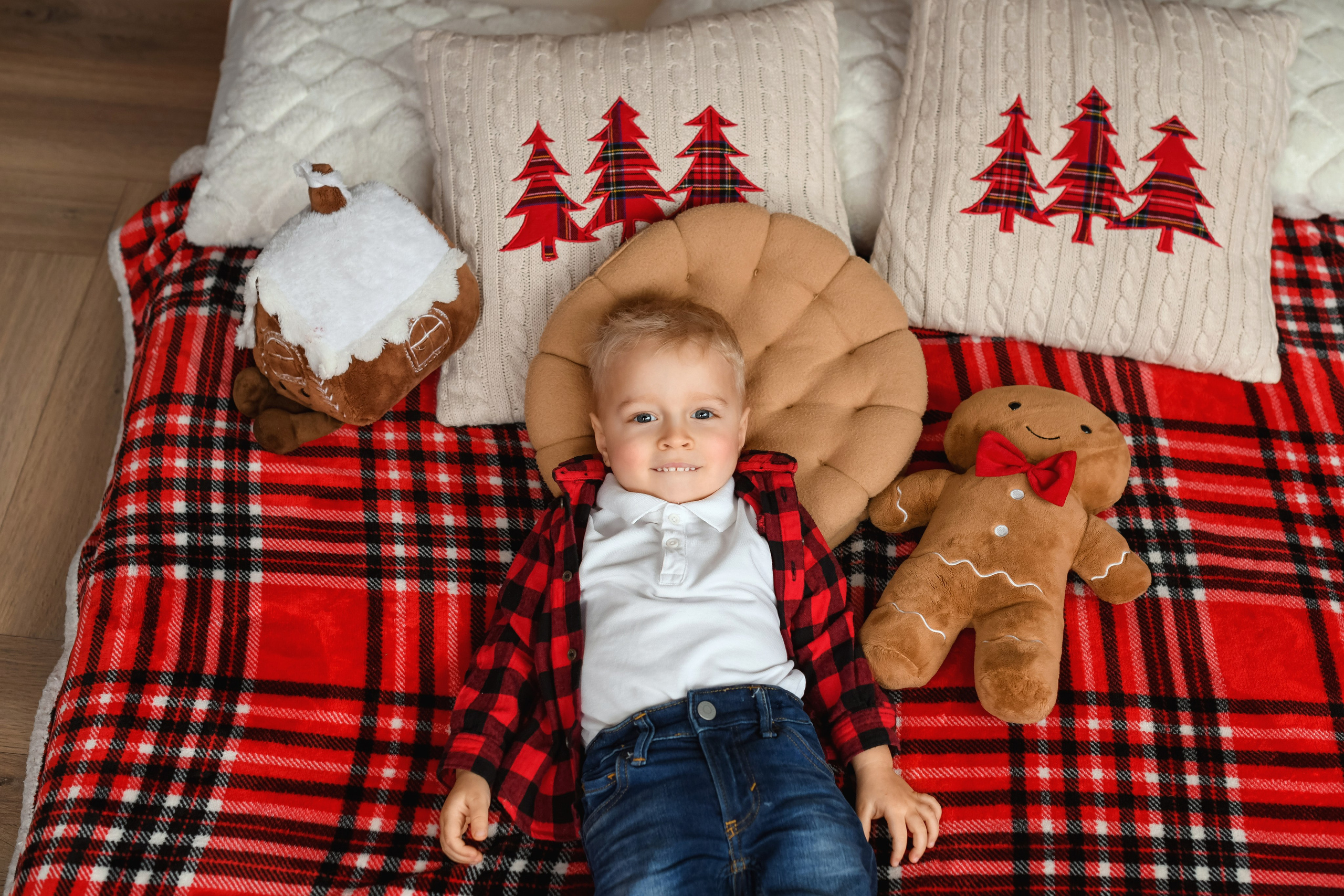Новогодняя семейная фотосессия! Галина с Максимом и Матвеем!. Детский фотограф в Донецке Марина Пилипенко