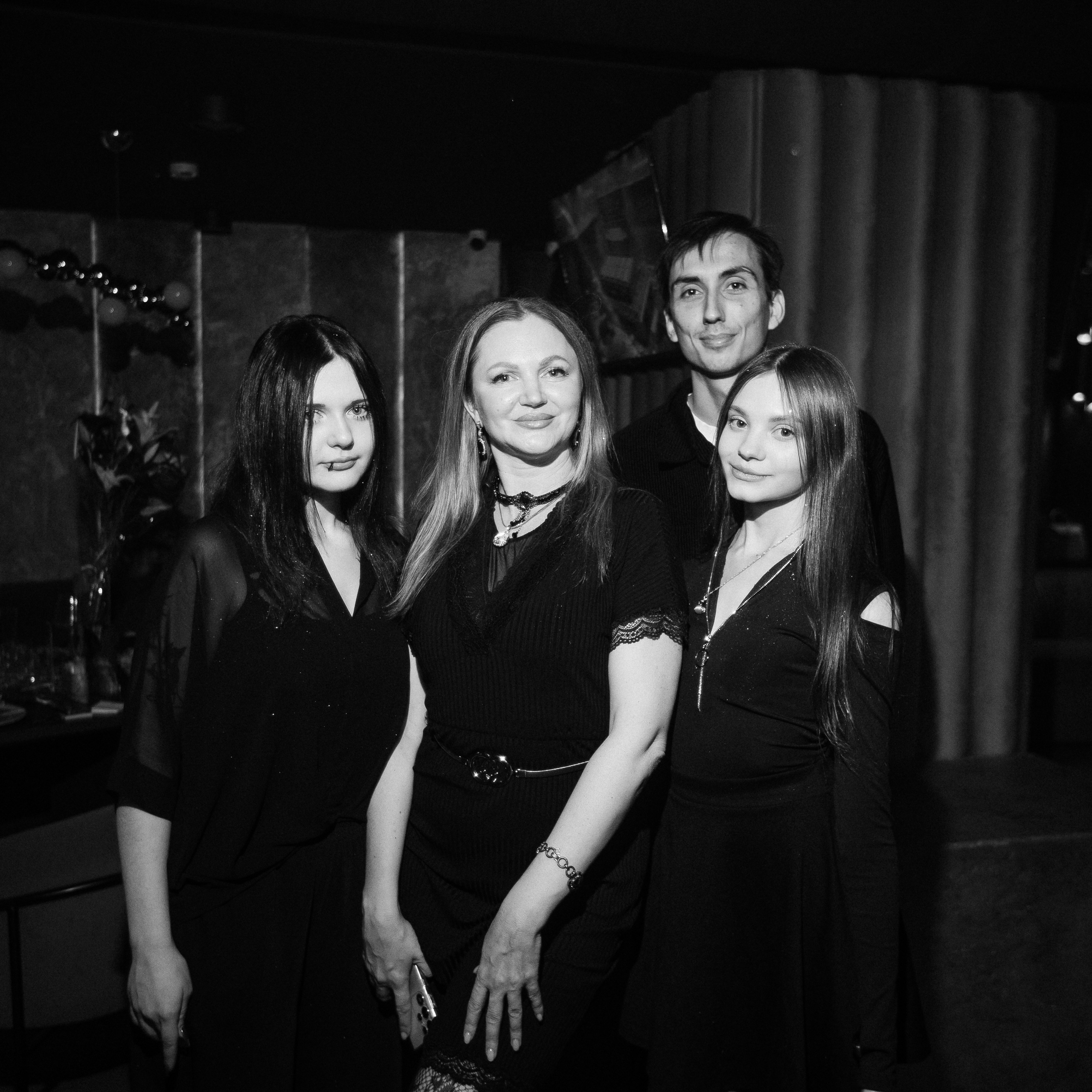 LA FAMIGLIA — SOLOVI — 1 YEAR. СВОИ. ФОТООТЧЕТЫ-СОБЫТИЯ-МЕСТА