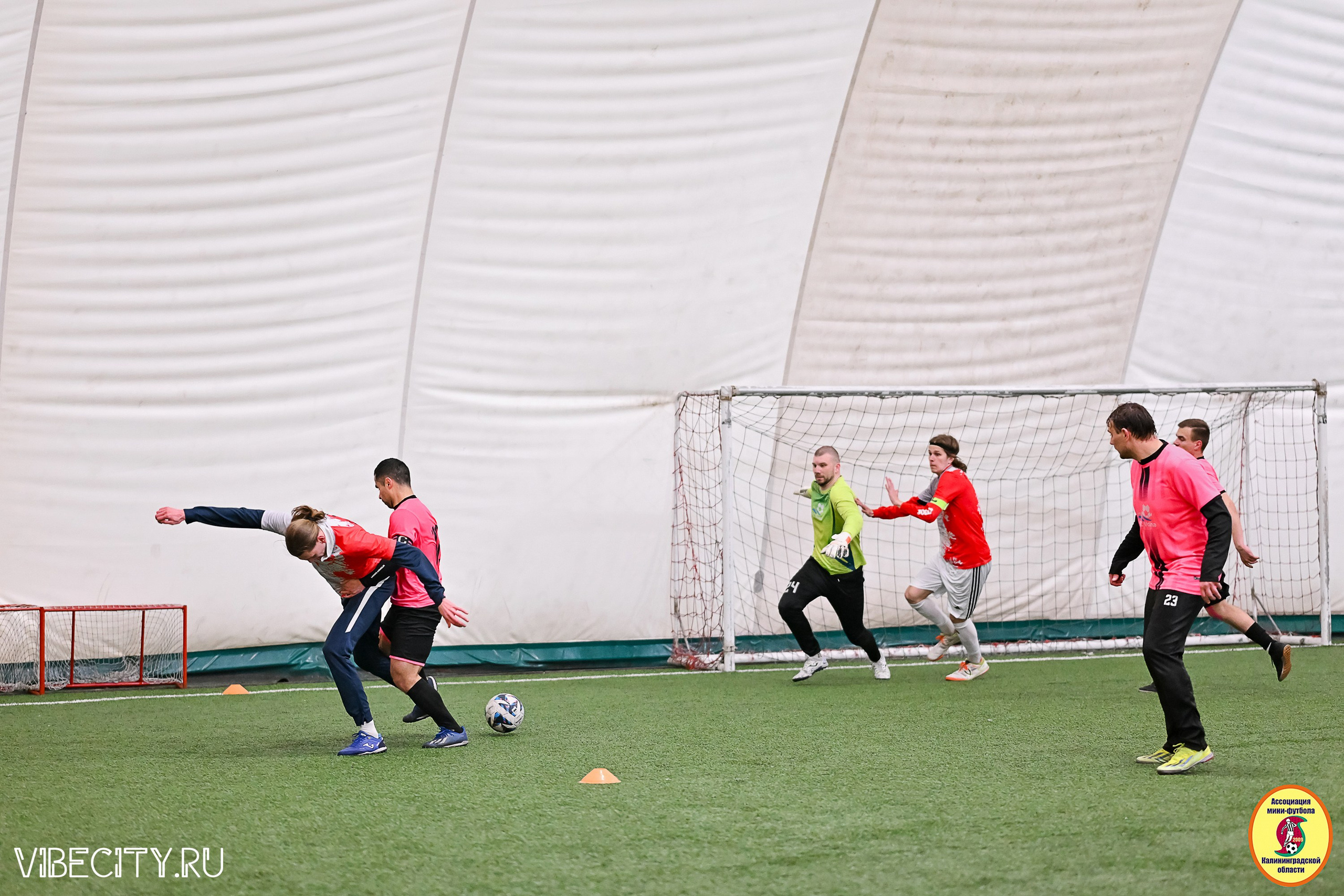 Награждение Премьер-Лига 6×6. VIBECITY.RU Вайб Сити Ру Фоторепортажи Фотоотчеты Калининград