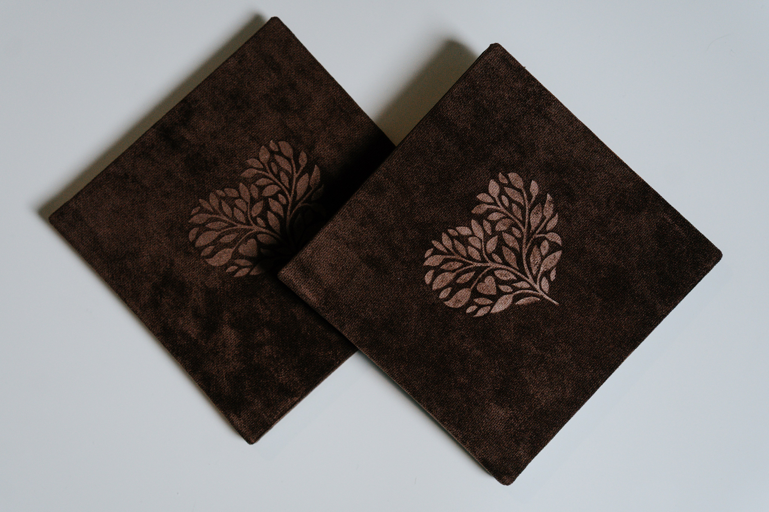 Фотокнига для семейных и свадебных фотографий СПБ и Москва. Семейный и свадебный фотограф в Санкт-Петербурге и Москве