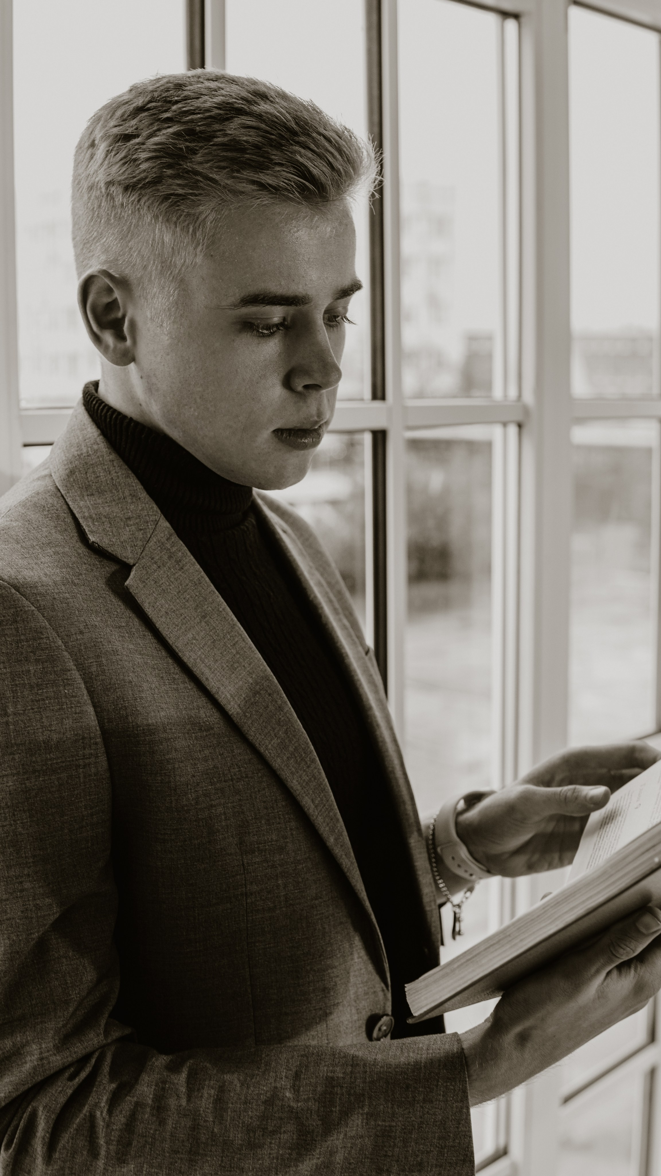 Студийные фотосессии. Эдуард Сигорский — портретный фотограф в Санкт-Петербурге