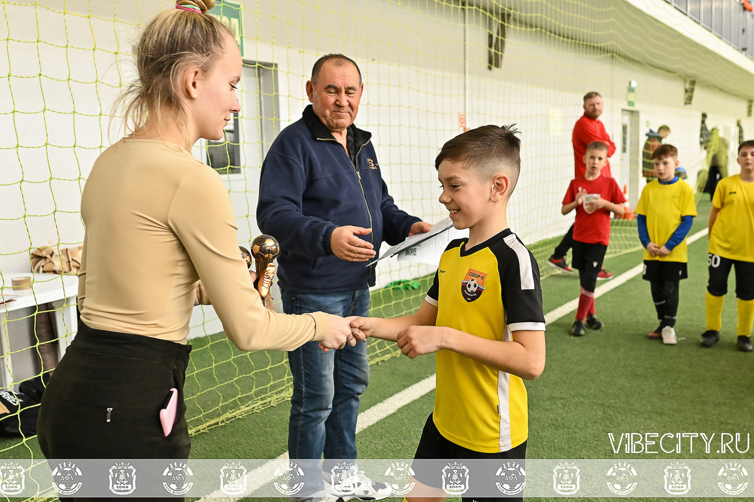 КУБОК БАЛТИЙСКОЙ ЛИГИ ПО МИНИ-ФУТБОЛУ U9 ЗЛ. VIBECITY.RU Вайб Сити Ру Фоторепортажи Фотоотчеты Калининград