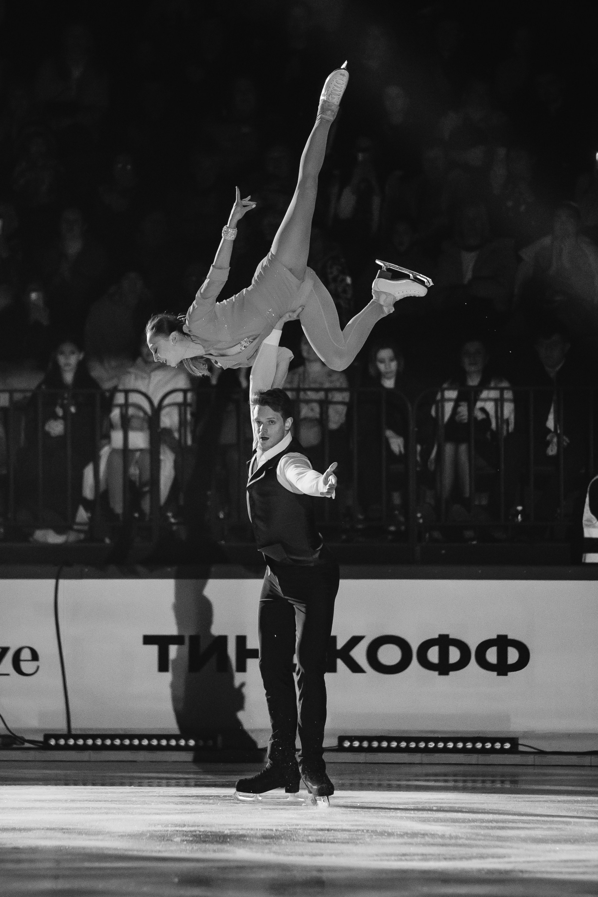 Шоу «Чемпионы на льду» в Новосибирске. Воробьева Ксения — Спортивный и танцевальный фотограф Новосибирск