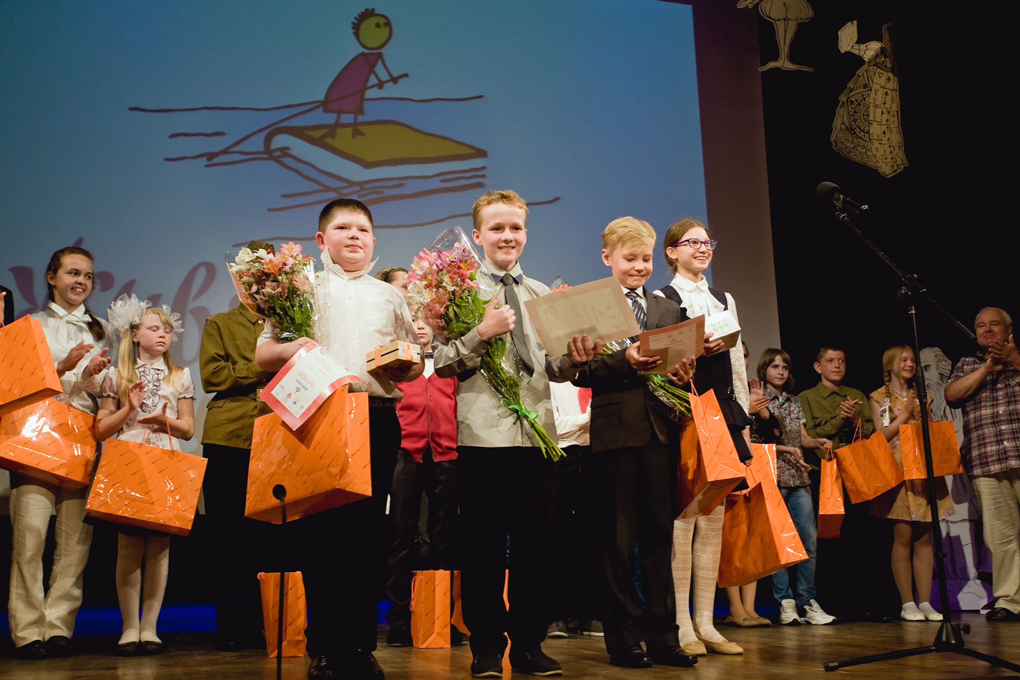 Фоторепортаж из детского театра