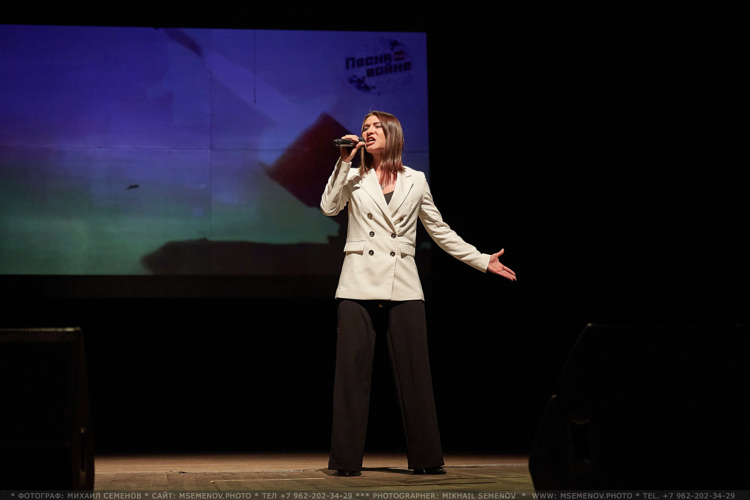 АНОНС фоторепортажа «Культура в помощь Донбассу». Photographer for business Mikhail Semenov. Aqua photo studio, photo school