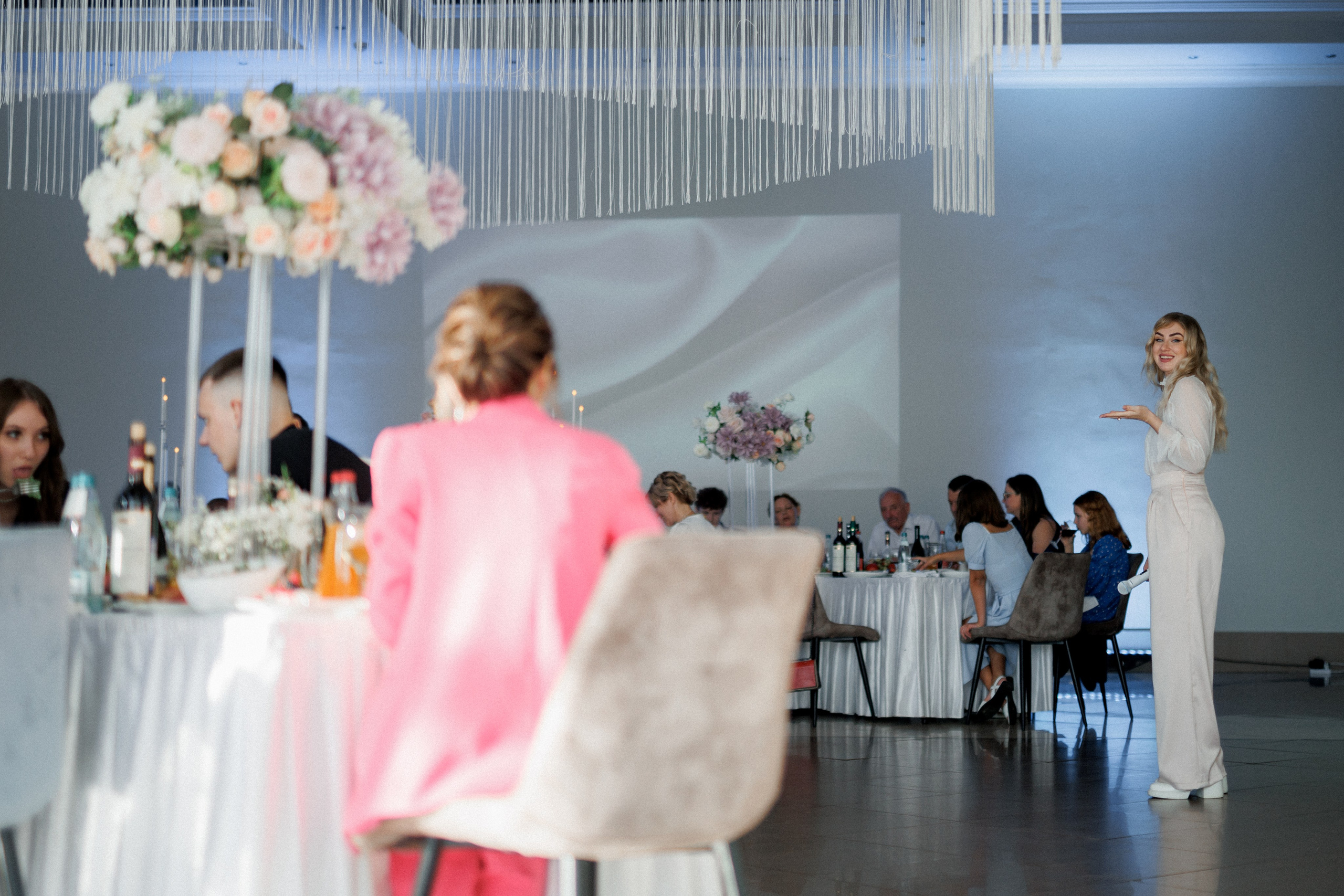 О себе. Ведущий на свадьбу в Балашихе, Железнодорожном, Москве Евгения Гундер