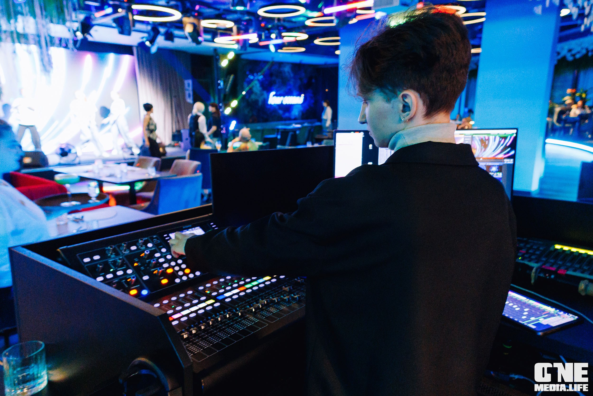 Фоторепортаж из ресторана Океан. One Media Life: фоторепортажи, фотоотчеты с мероприятий и заведений