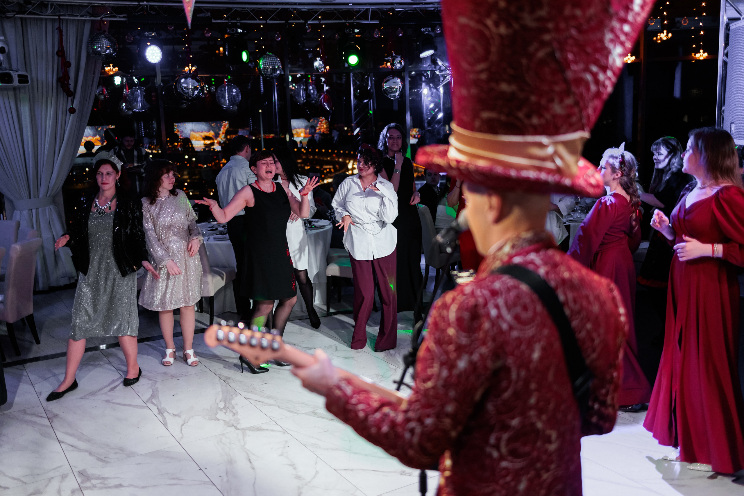 Новогодний корпоратив для НИИ Перспективного градостроительства. Фотограф на мероприятие в Санкт-Петербурге