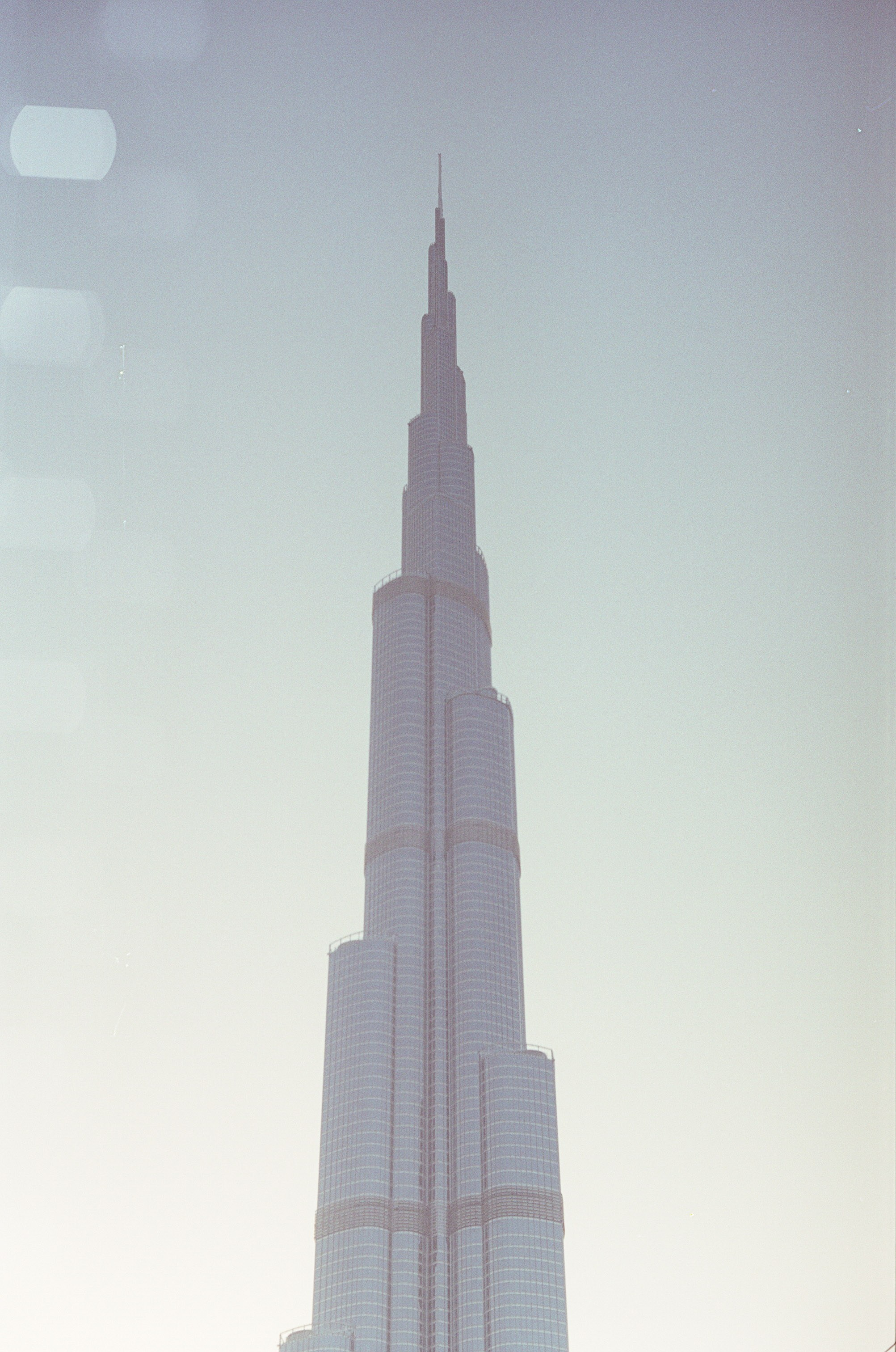 Dubai \ may 2024 \ film 35 mm. Коммерческий Фотограф Виктор Фоменых