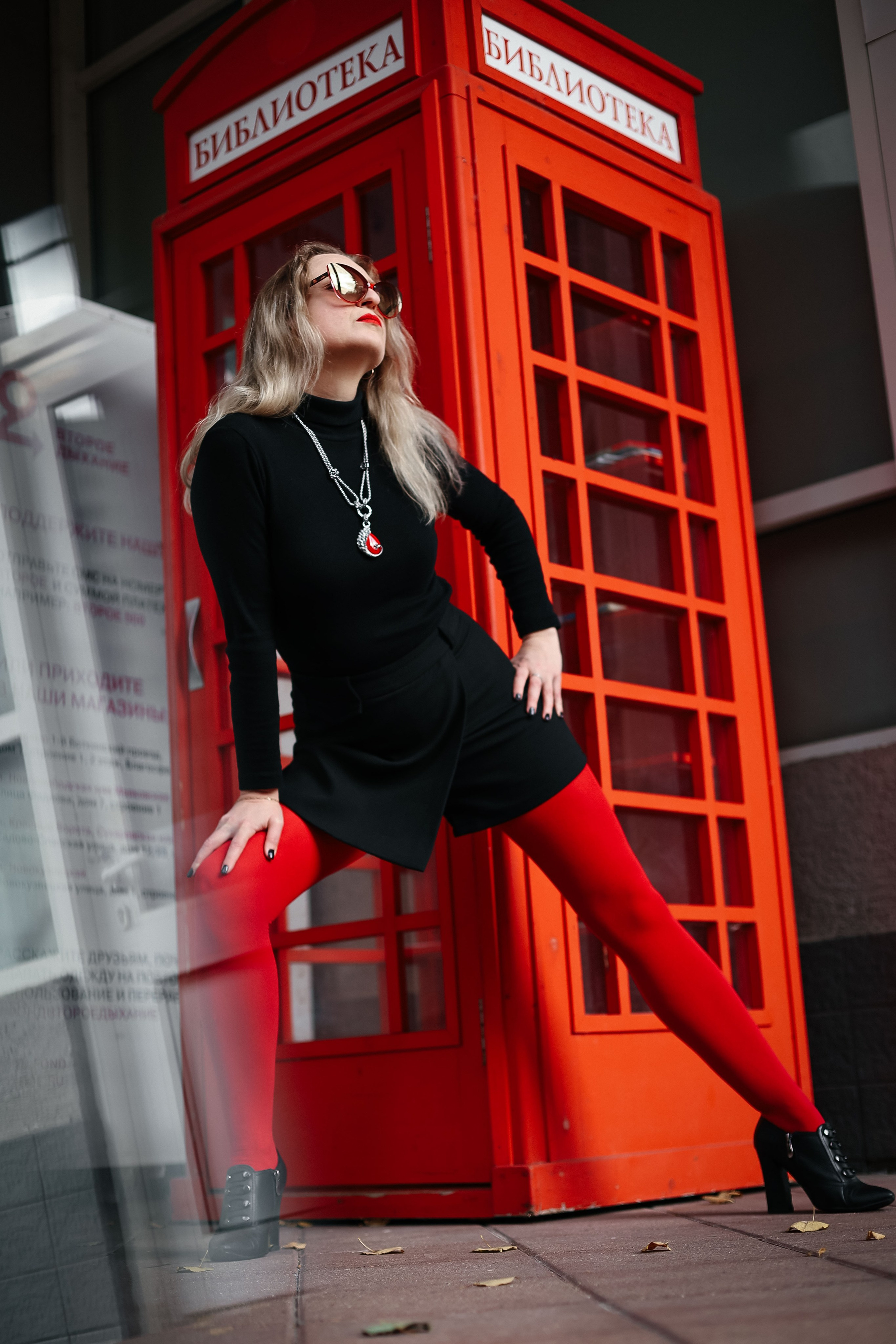 Съемка в Красно-Черном стиле. Фотограф для вас и вашего бизнеса в Москве Альбина Никифоров