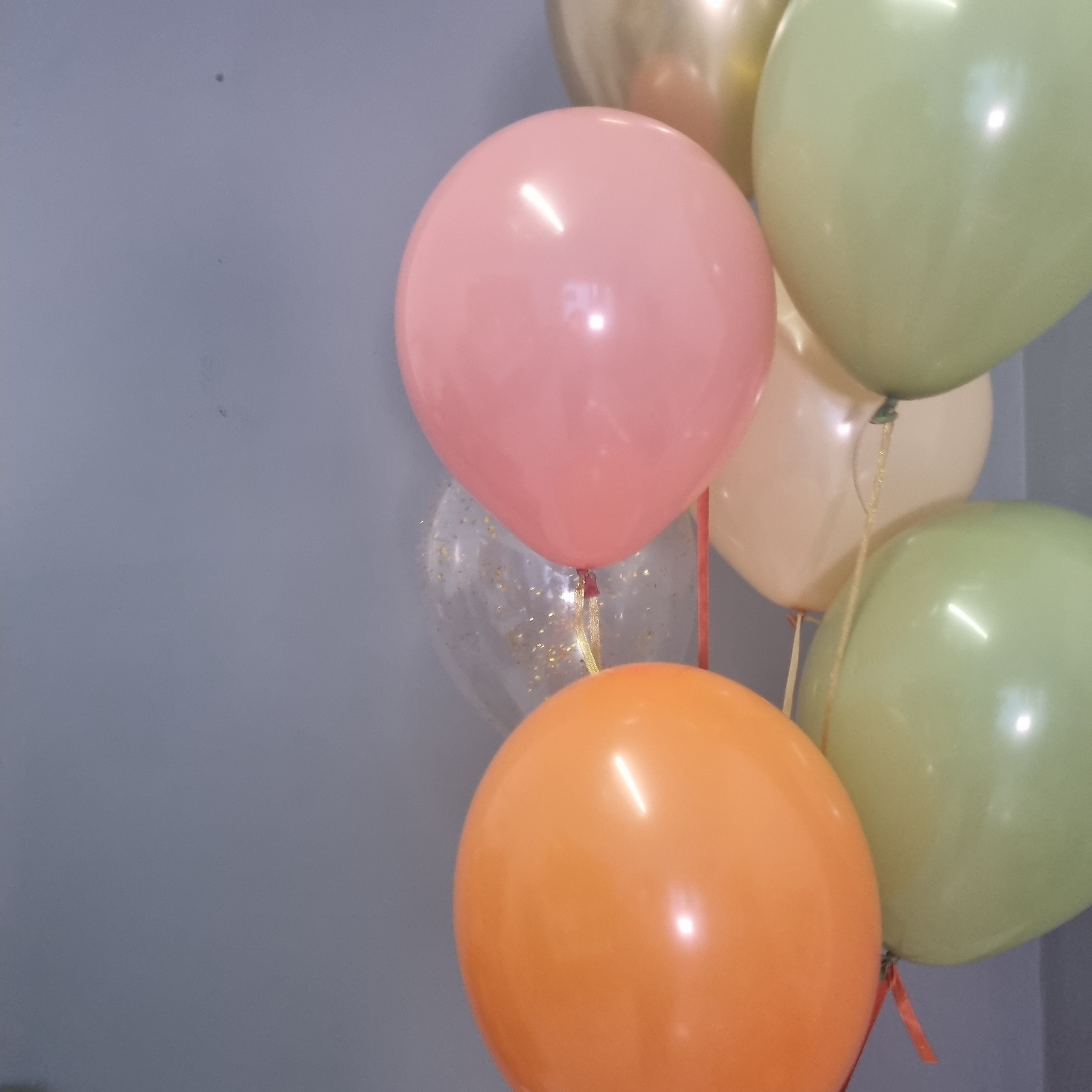 Dostava balona Novi Sad Dostava balona Beograd. Шары с гелием, фотозоны Нови Сад Белград. Balone i dekoracije od balona Novi Sad Beograd