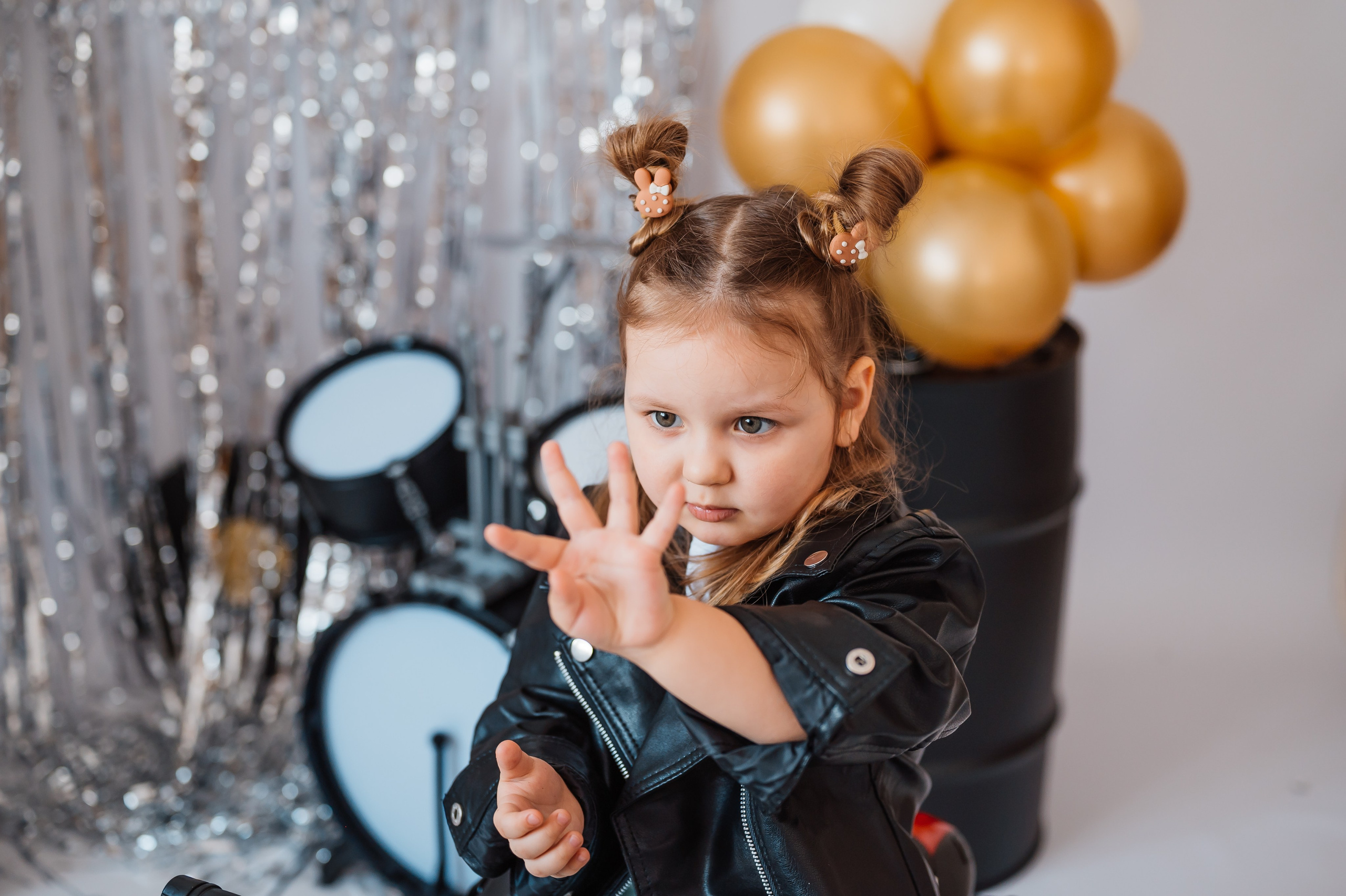 Именинник. Детский и семейный фотограф в Красноярске. Фотосессии новорожденных малышей до 1 месяца