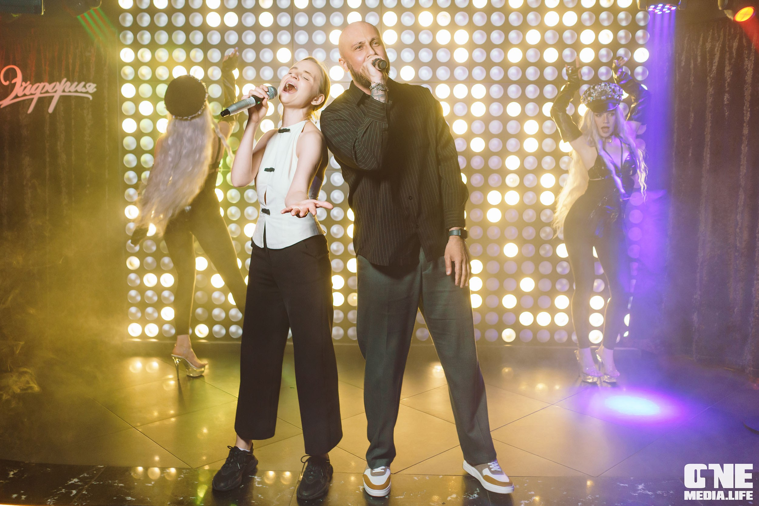 Фоторепортаж из караоке-клуба Эйфория. One Media Life: фоторепортажи, фотоотчеты с мероприятий и заведений