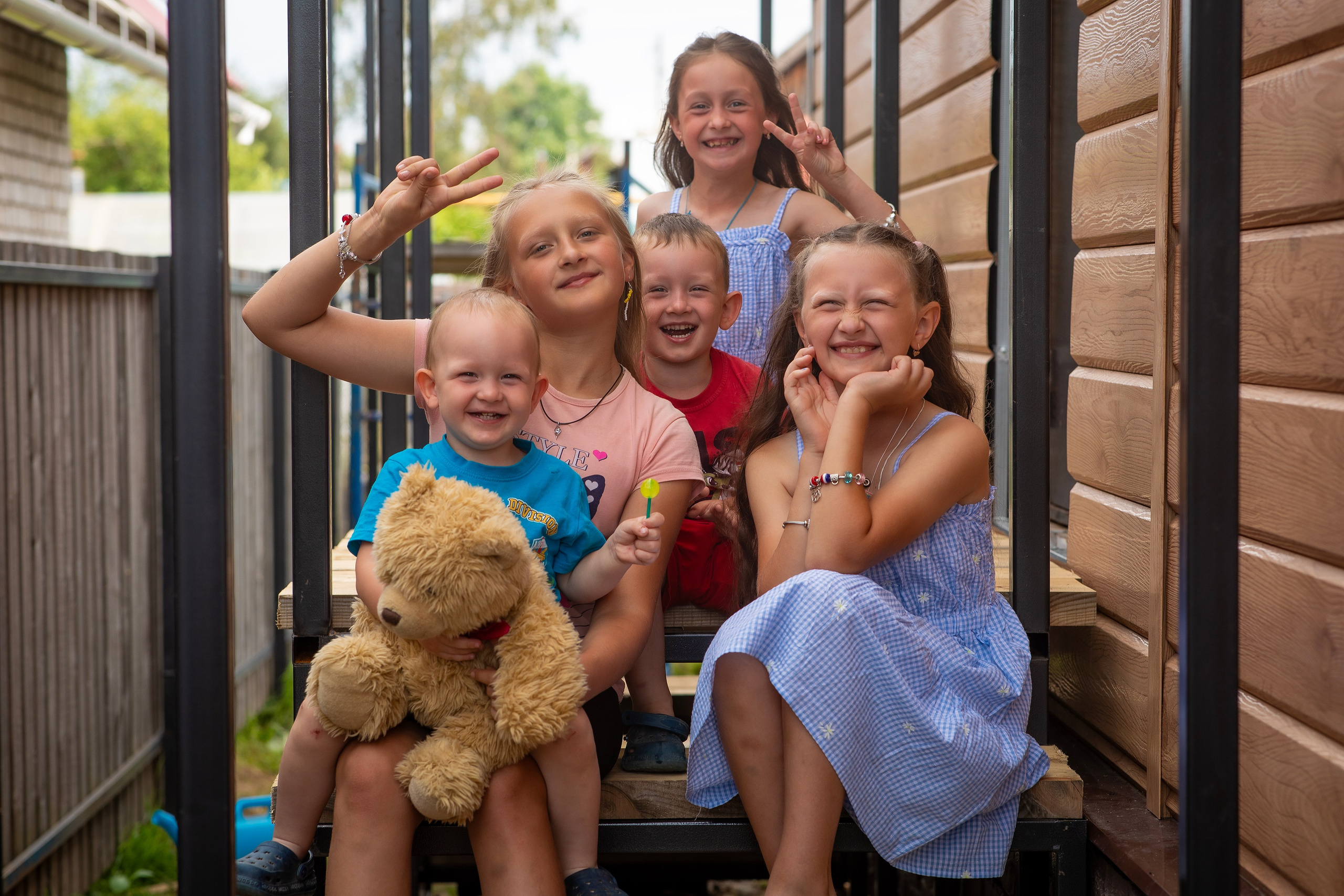 Веселая и обаятельная семейка Беловых. Фотограф Сергей Ловкий