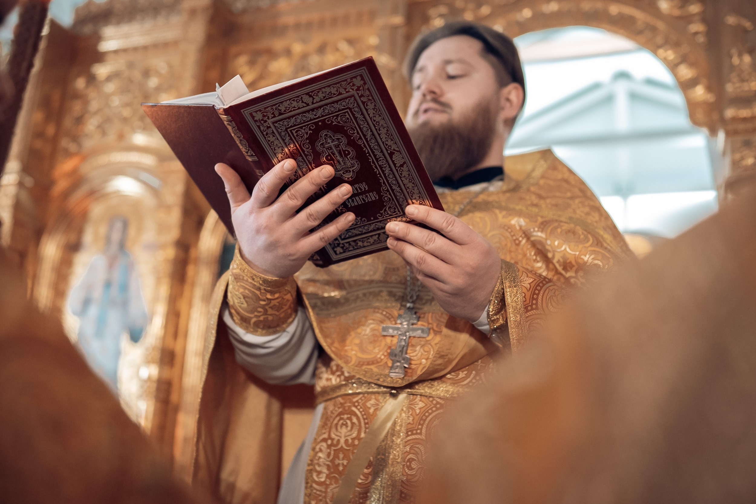 Богослужения в храме Прп.Виталия Александрийского г. Севастополь. Церковный фотограф Севастополь