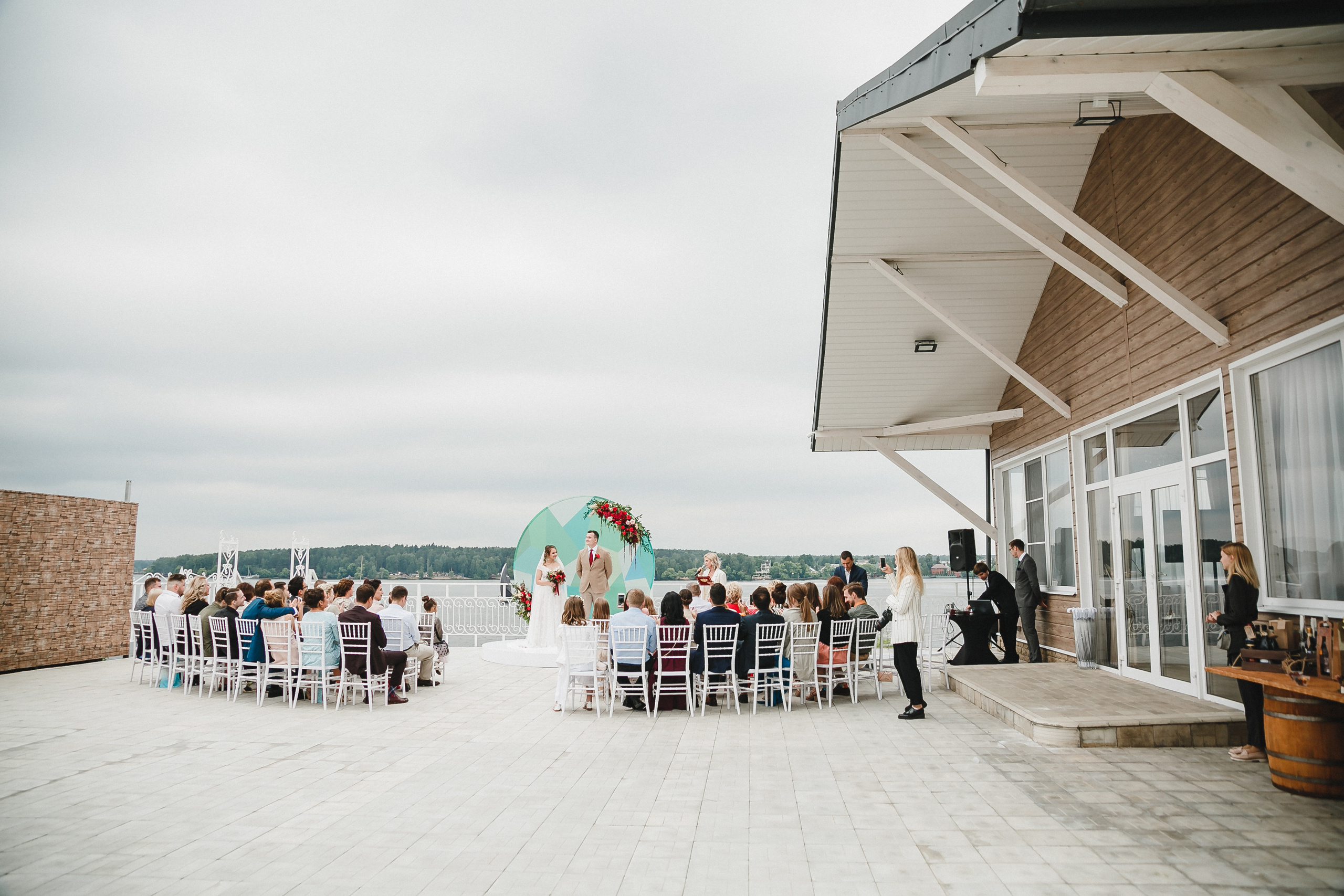 Первая встреча жениха и невесты. Фотограф, видеограф на свадьбу в Москве Никита Назаров