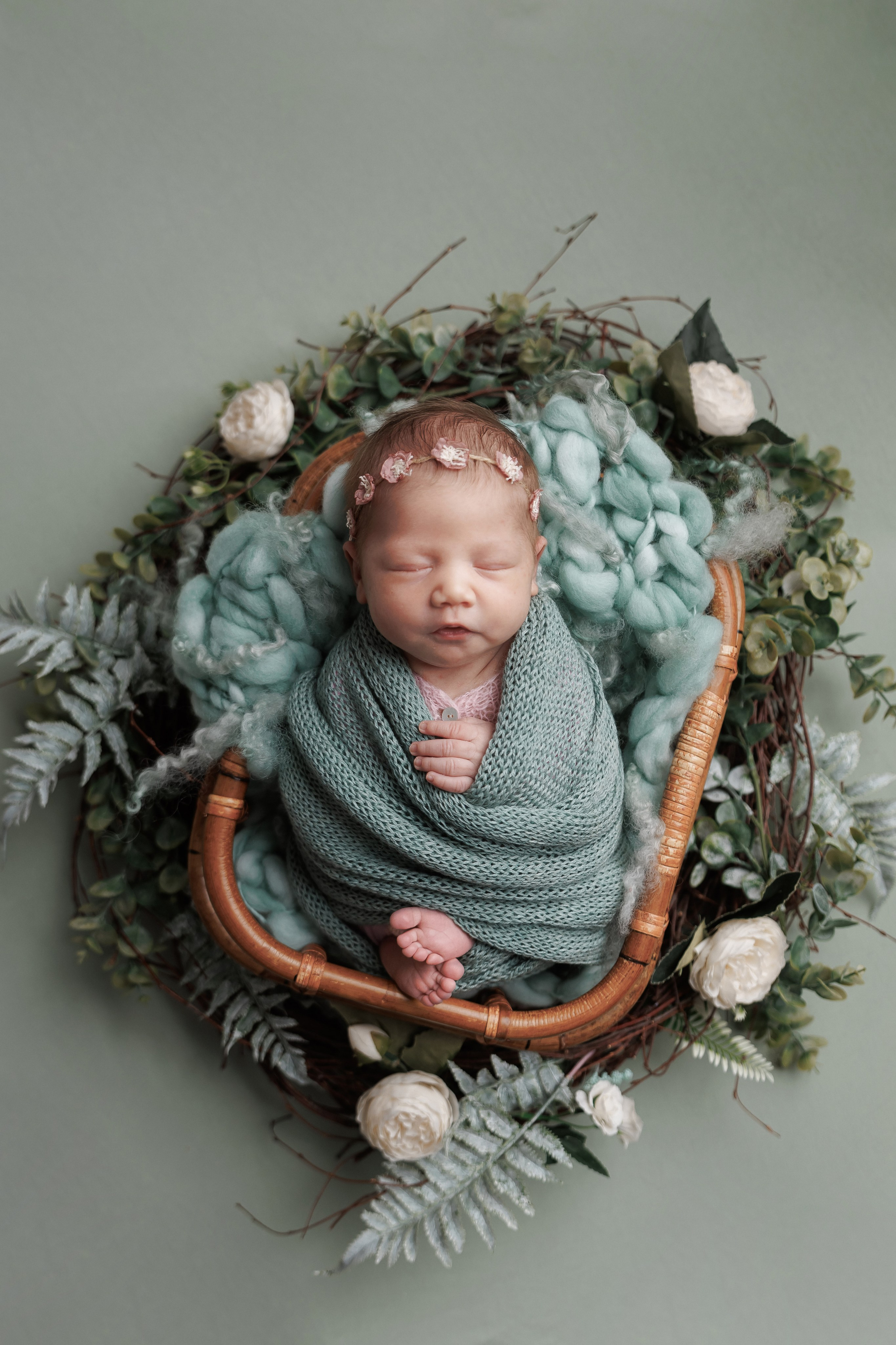 Девочки (Классика Newborn). Детский, семейный и фотограф новорождённых в Ярославле Анна Салова