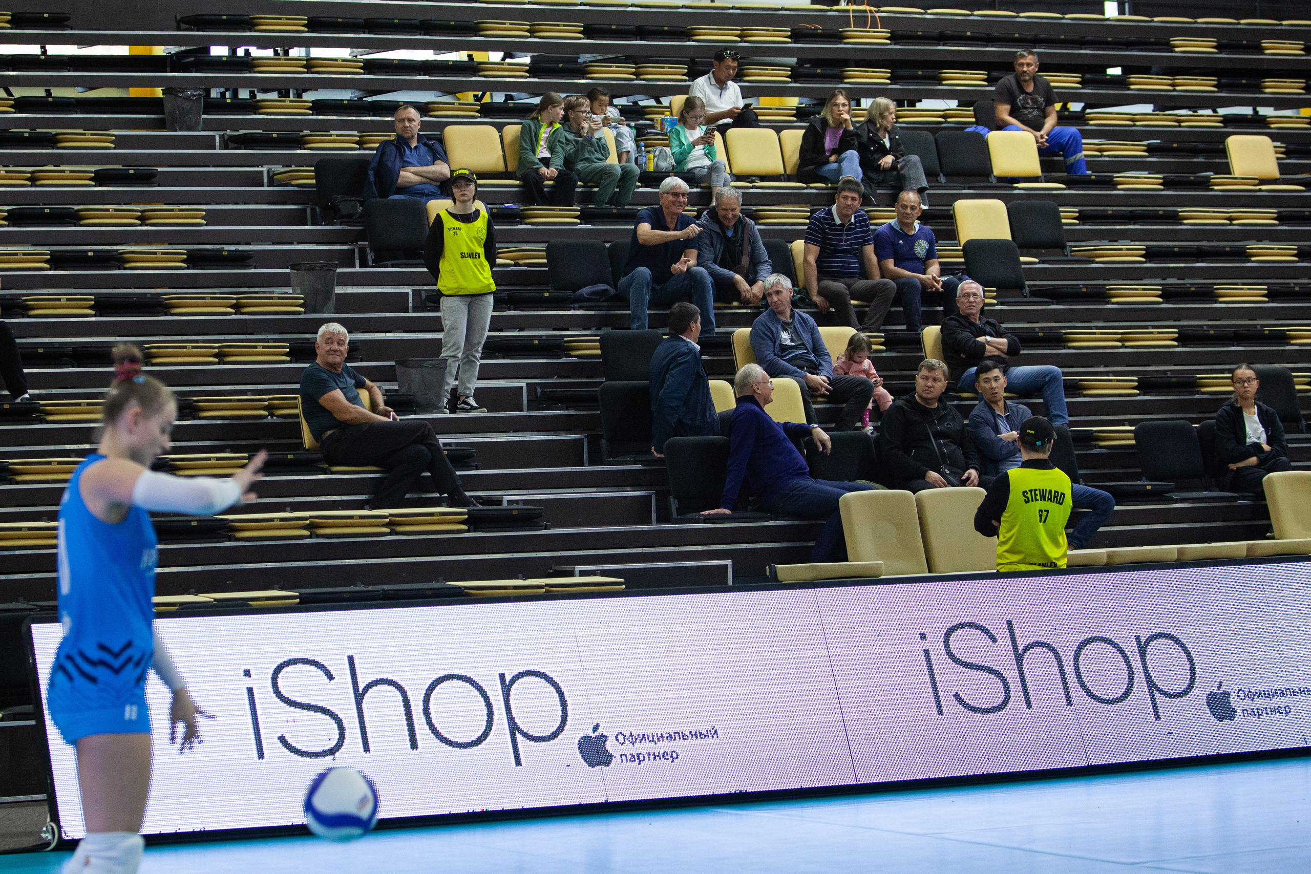 Один день из тура чемпионата России по волейболу. Кутузов Евгений Фотограф в Южно-Сахалинске