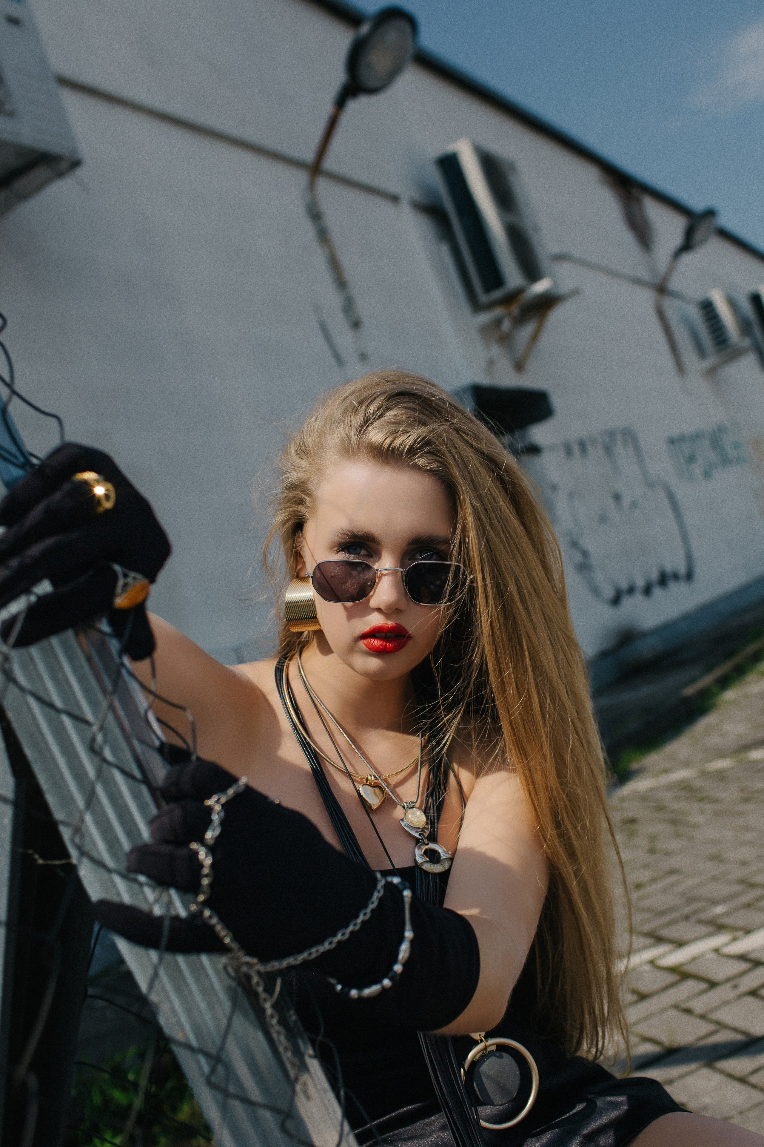 София. Съёмка на крыше паркинга в стиле Фэшн. Сергеев Алексей. Фотограф