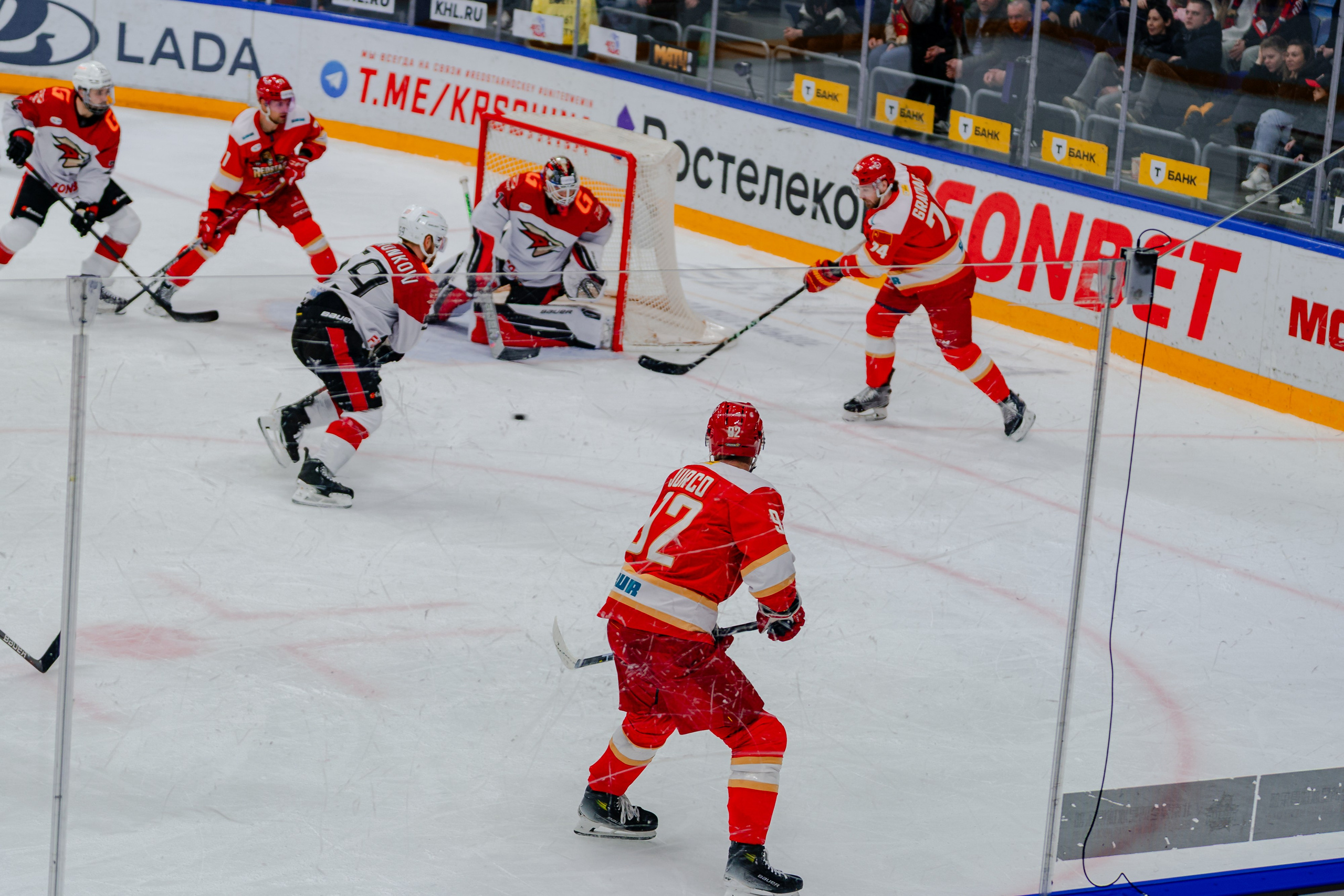КХЛ КУНЬЛУНЬ РС — АВАНГАРД 22 МАРТА 2025. Репортажный фотограф в Москве Измалков Артем