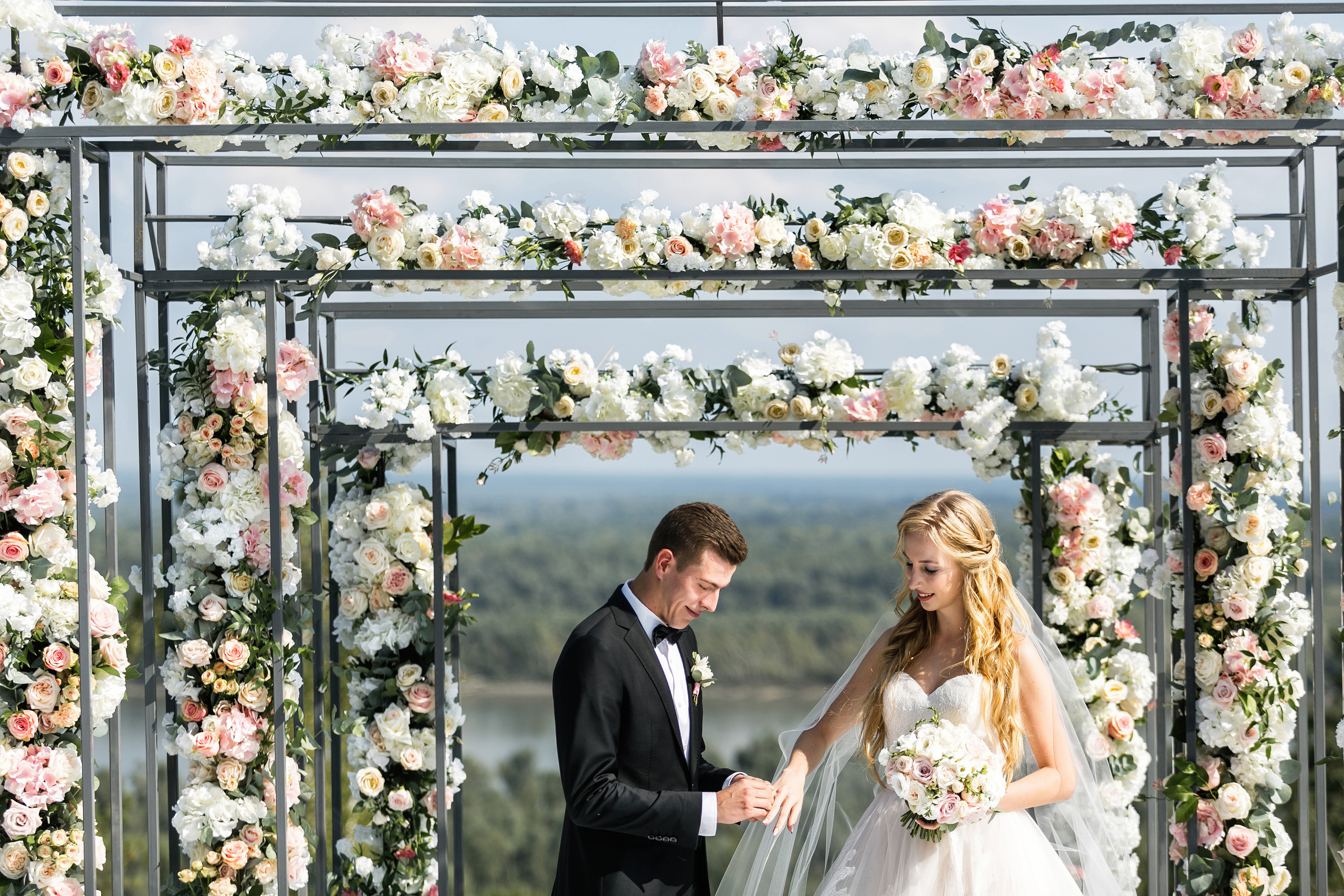 СВАДЕБНАЯ ФОТОСЪЕМКА. Лихошерстов Андрей — фотограф для бизнеса из Сибири