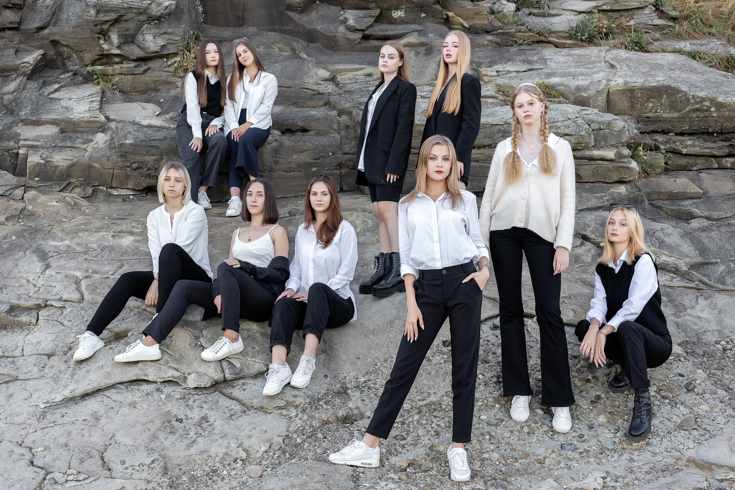 Гимназия № 1, 11 класс, б. Стеклянная. Стильный выпускной альбом Владивосток фотограф Вероника Мигачева